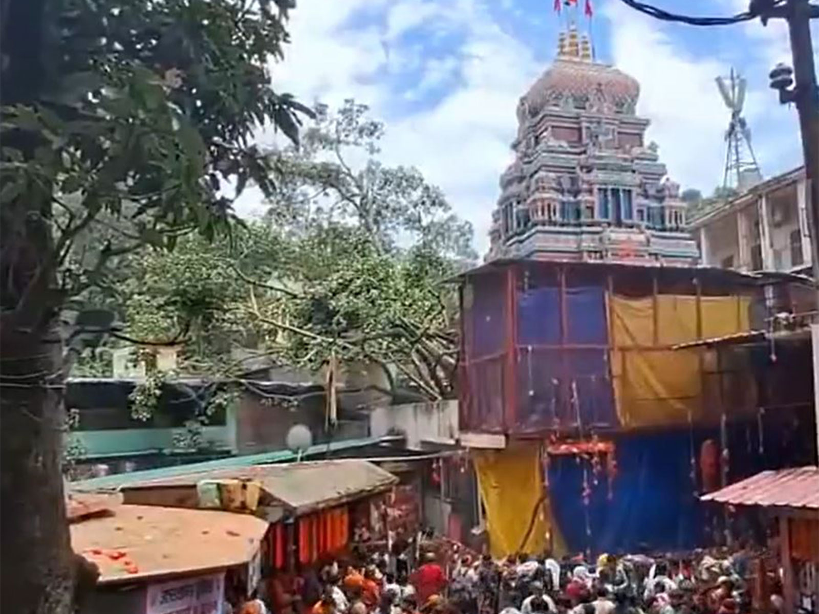 Devotees throng Shiva temples in Rishikesh on occasion of Mahashivratri (Photo/ANI)