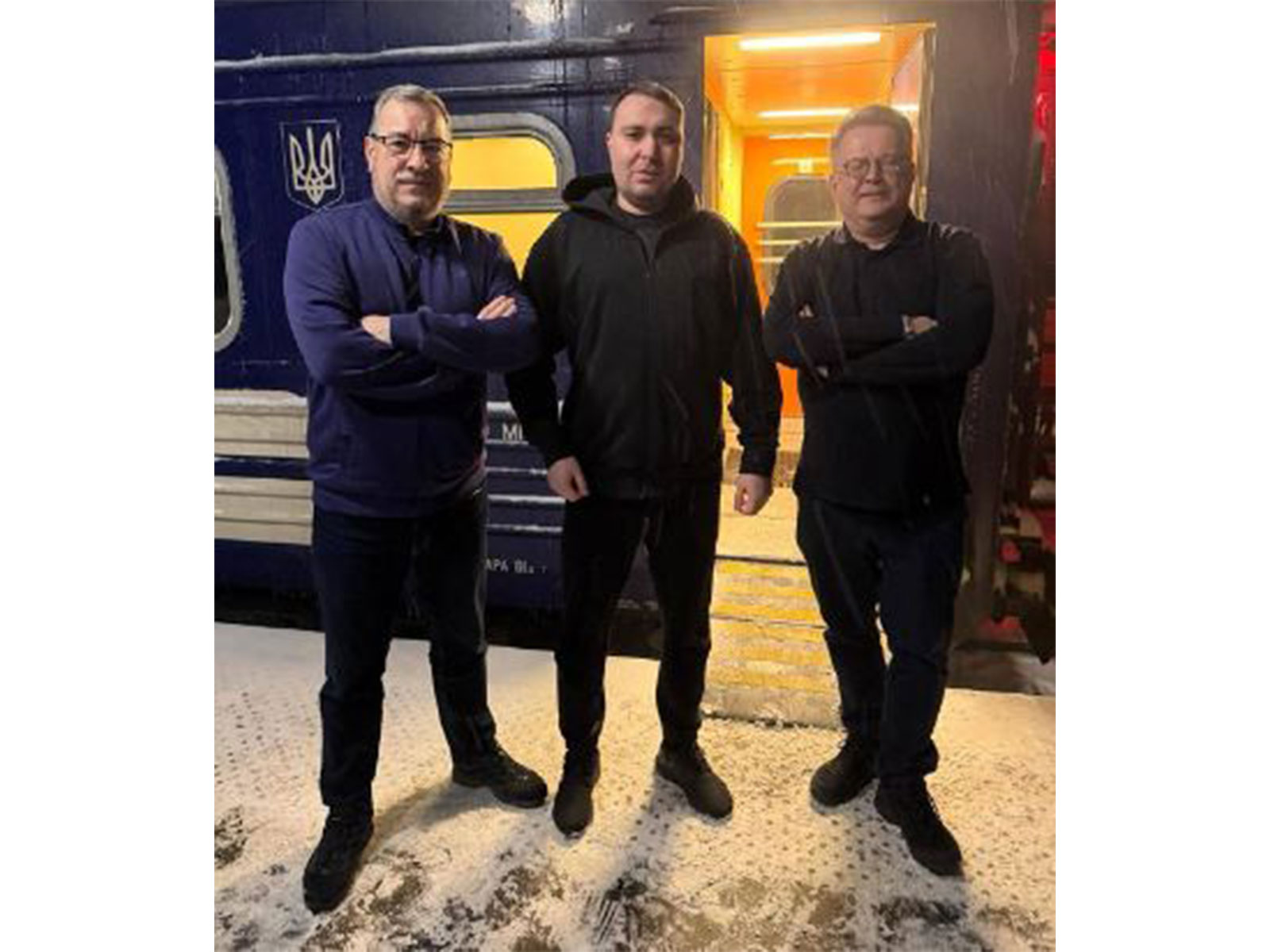 Ukrainian officials with Ukraine’s Chief of Staff Kyrylo Budanov (Photo/Telegram@Kyrylo Budanov)