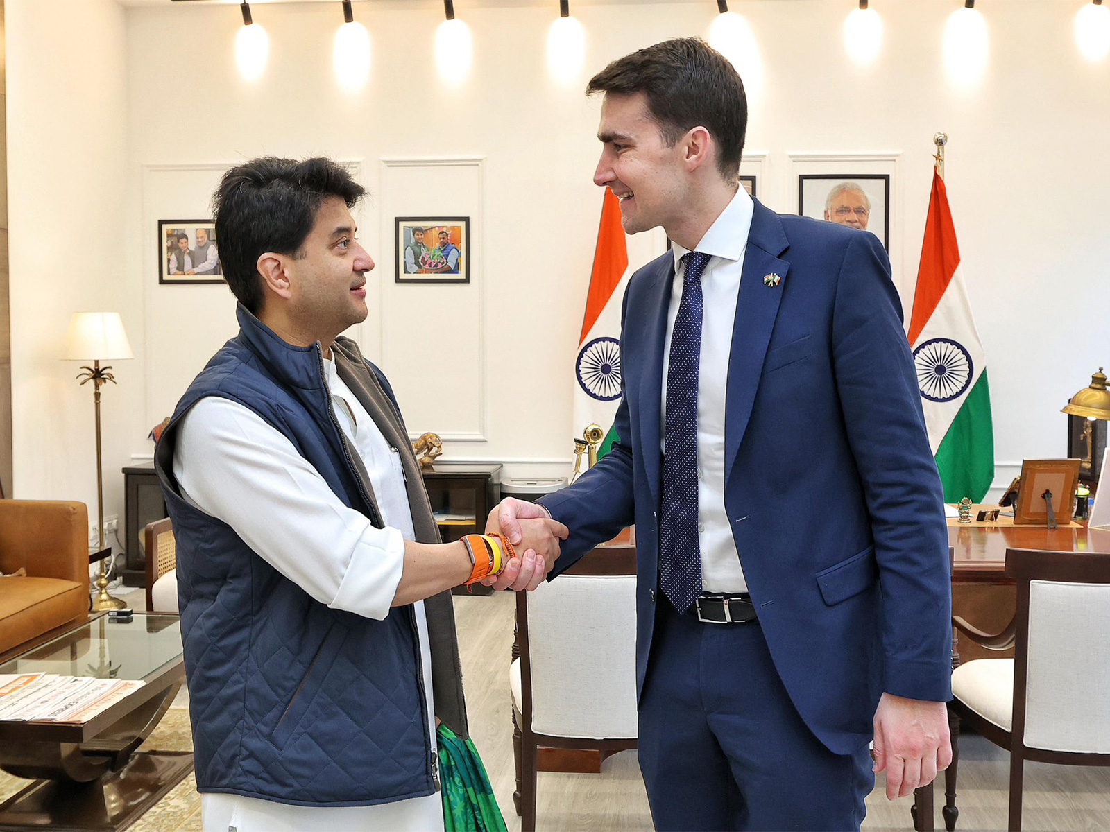 Jyotiraditya Scindia, Union Minister for Communications meets Jack Chambers, Ireland’s Minister for Public Expenditure, Infrastructure, Public Service Reform, and Digitalisation (Photo/X@JM_Scindia)