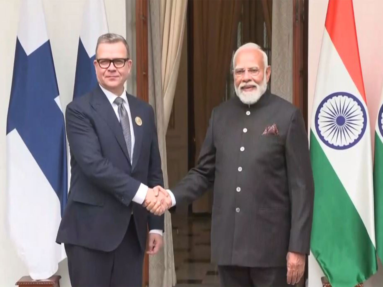 PM Modi meets Finnish counterpart Petteri Orpo (Photo/DD)