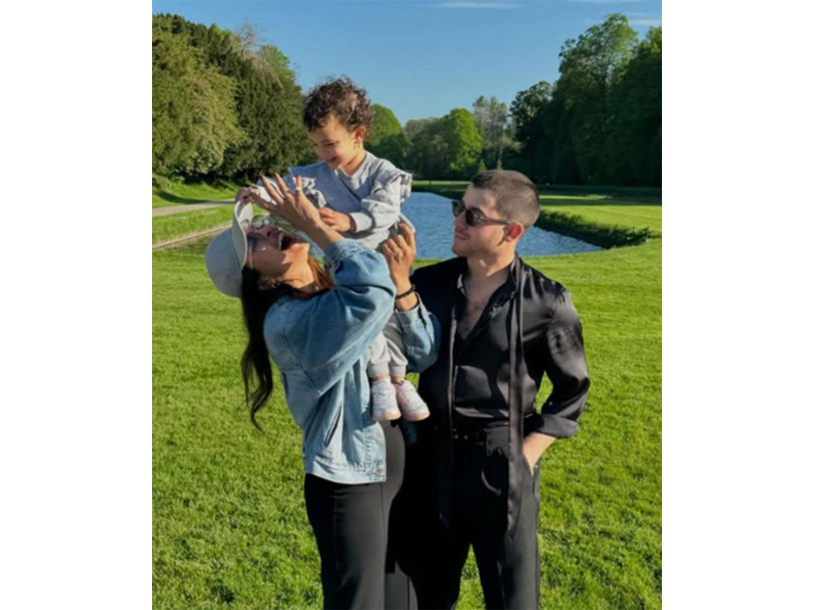 Priyanka Chopra, Malti Marie, Nick Jonas (Photo/Instagram/@priyankachopra) Priyanka Chopra, Malti Marie, Nick Jonas (Photo/Instagram/@priyankachopra)