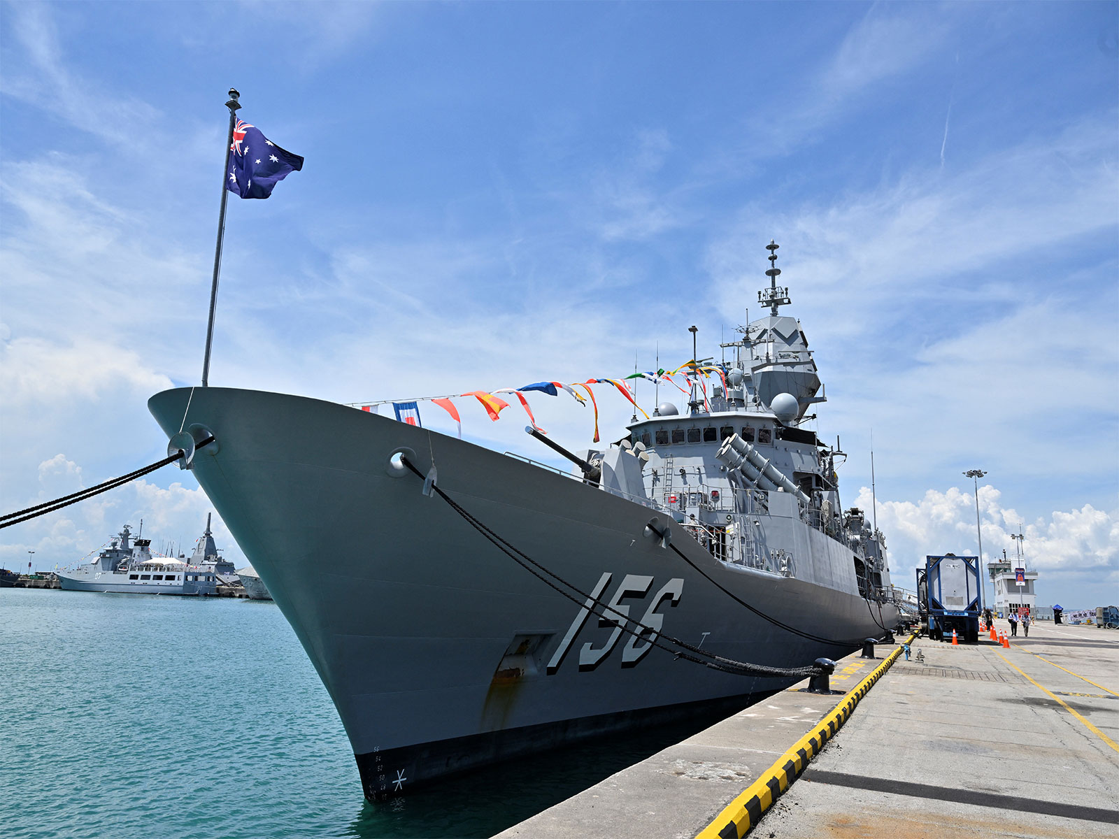 Royal Australian Navy vessel, HMAS Toowoomba, is docked at Changi Naval Base at the display of warships during IMDEX Asia 2023, a maritime defence exhibition in Singapore May 4, 2023 (Photo/Reuters)
