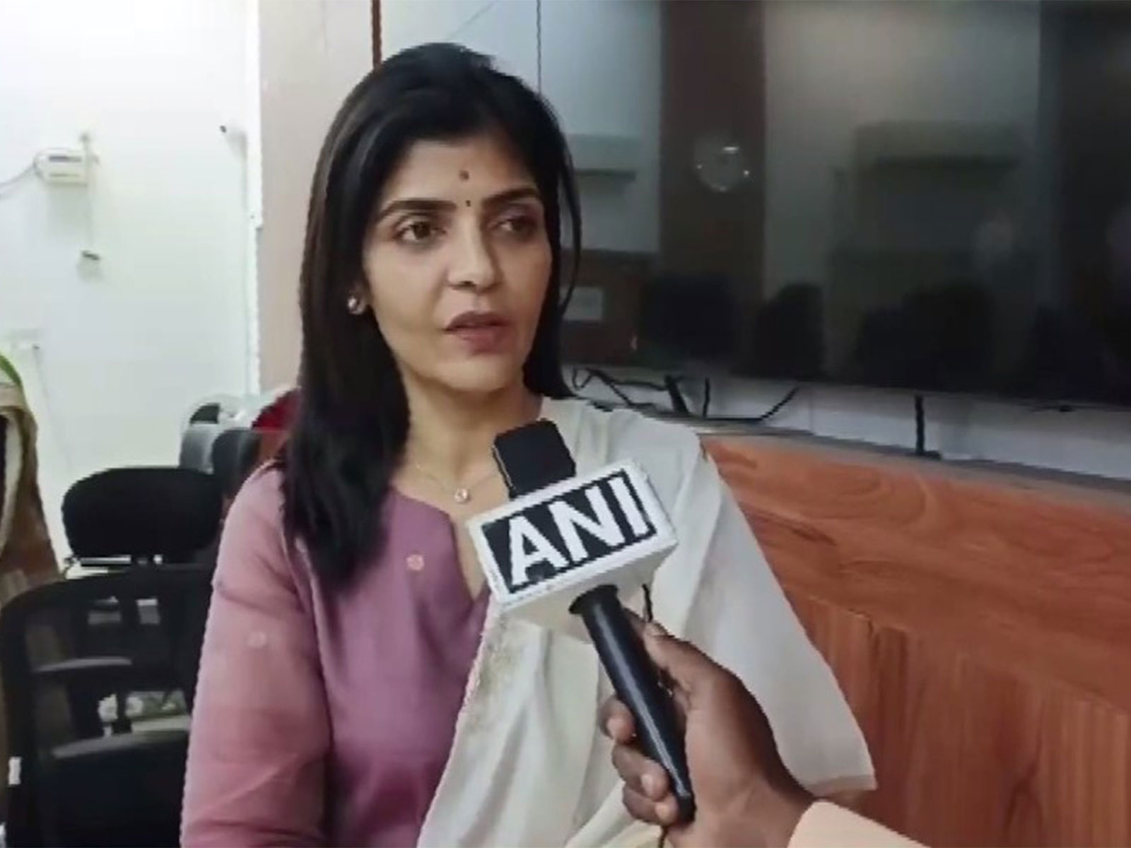 Andhra Pradesh Women's Commission chairperson Rayapati Sailaja (Photo: ANI)