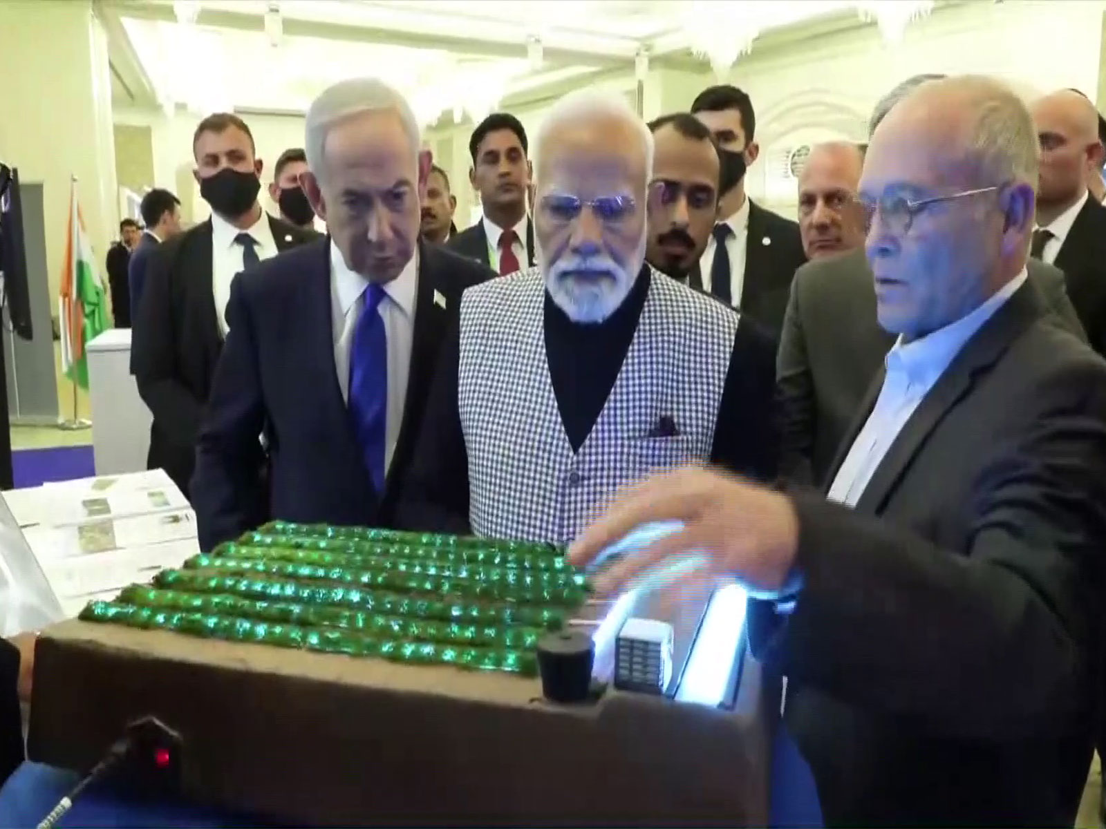 PM Modi with Israeli PM Netanyahu (Photo/@ANI)