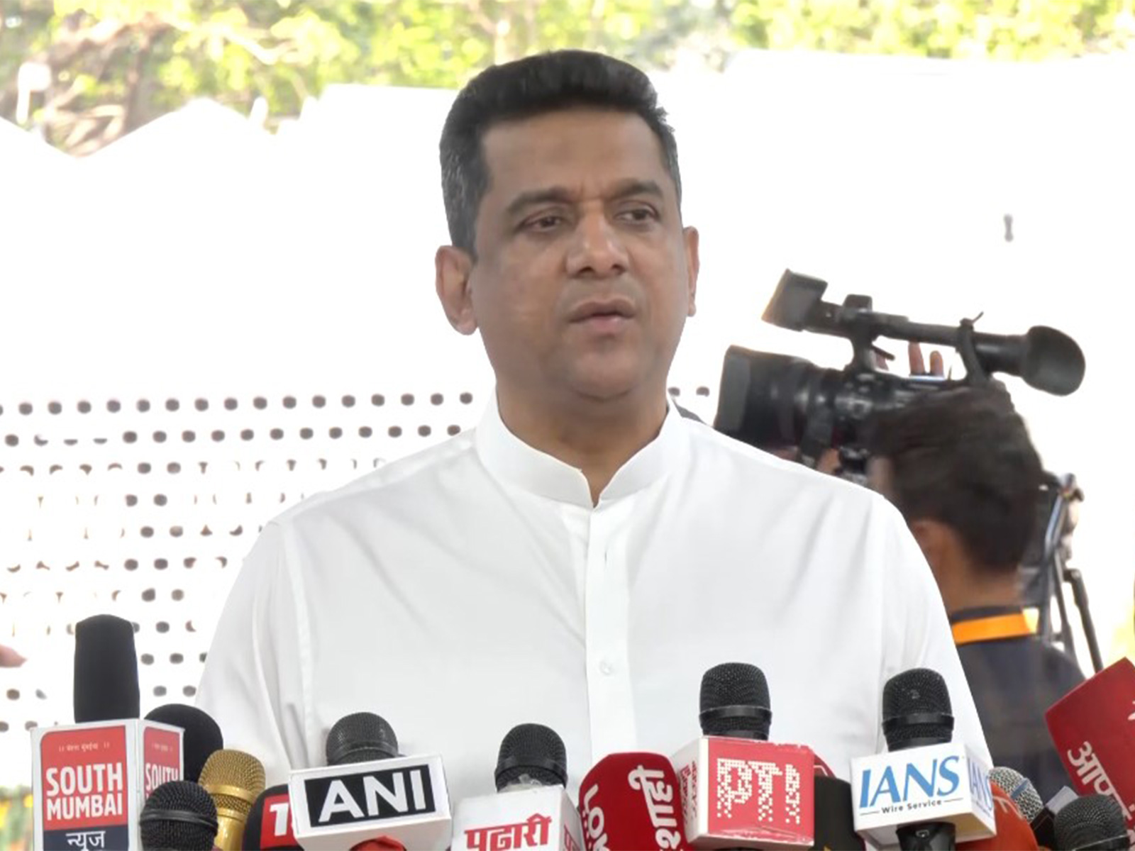 Congress MLA Aslam Shaikh (Photo/ANI)