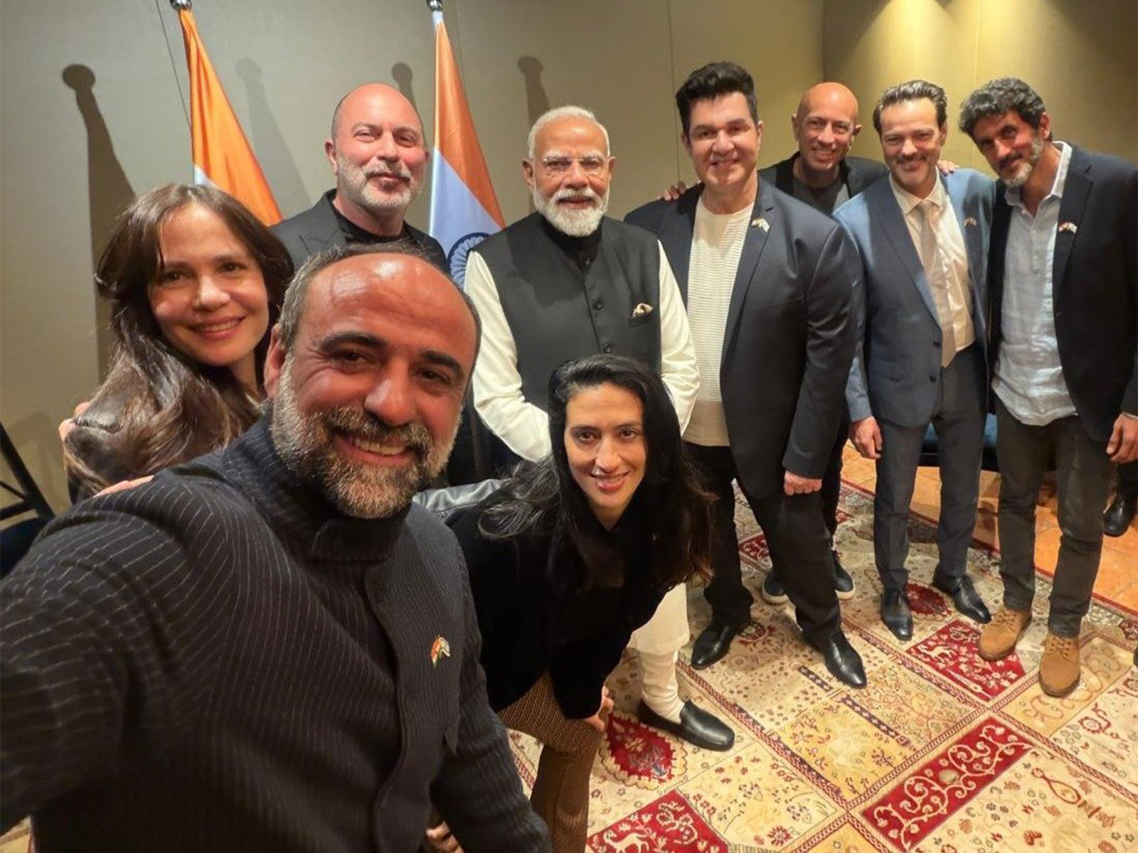 PM Modi with Fauda team (Image source: X/@narendramodi)