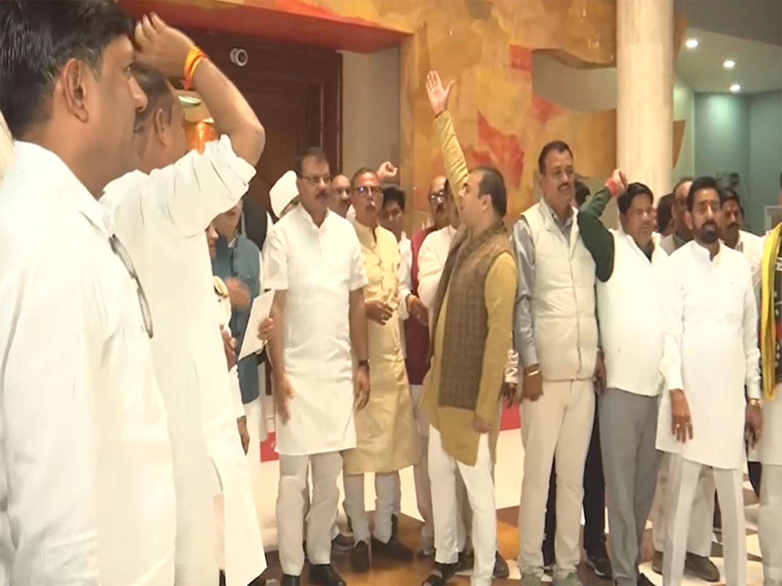 Congress legislators walk out from assembly and raising slogans (Photo/ANI)