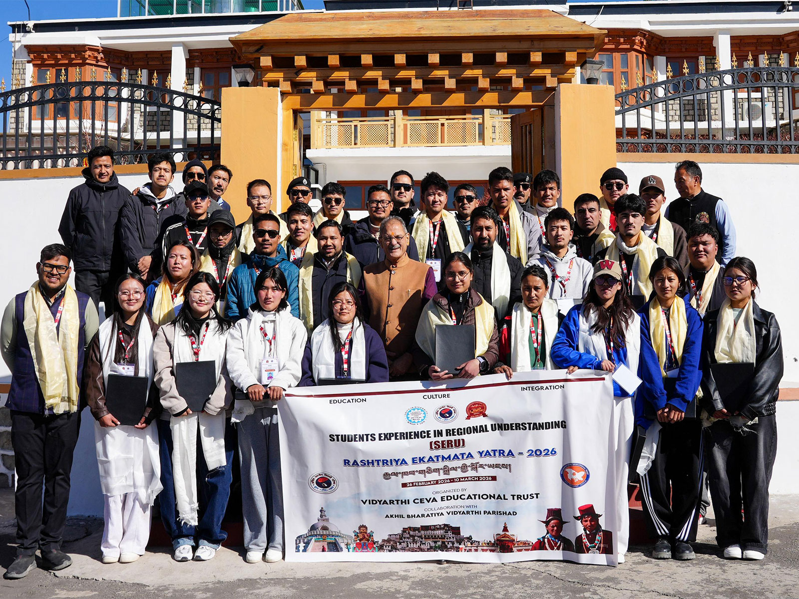 Ladakh LG Kavinder Gupta flags off batch of 30 students for Rashtriya ...