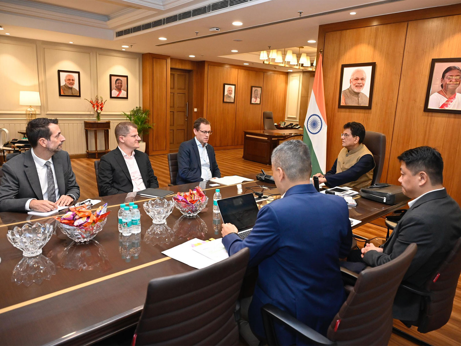 Piyush Goyal meets Zurich Airport International MD (Photo- X@piyushgoyal) 