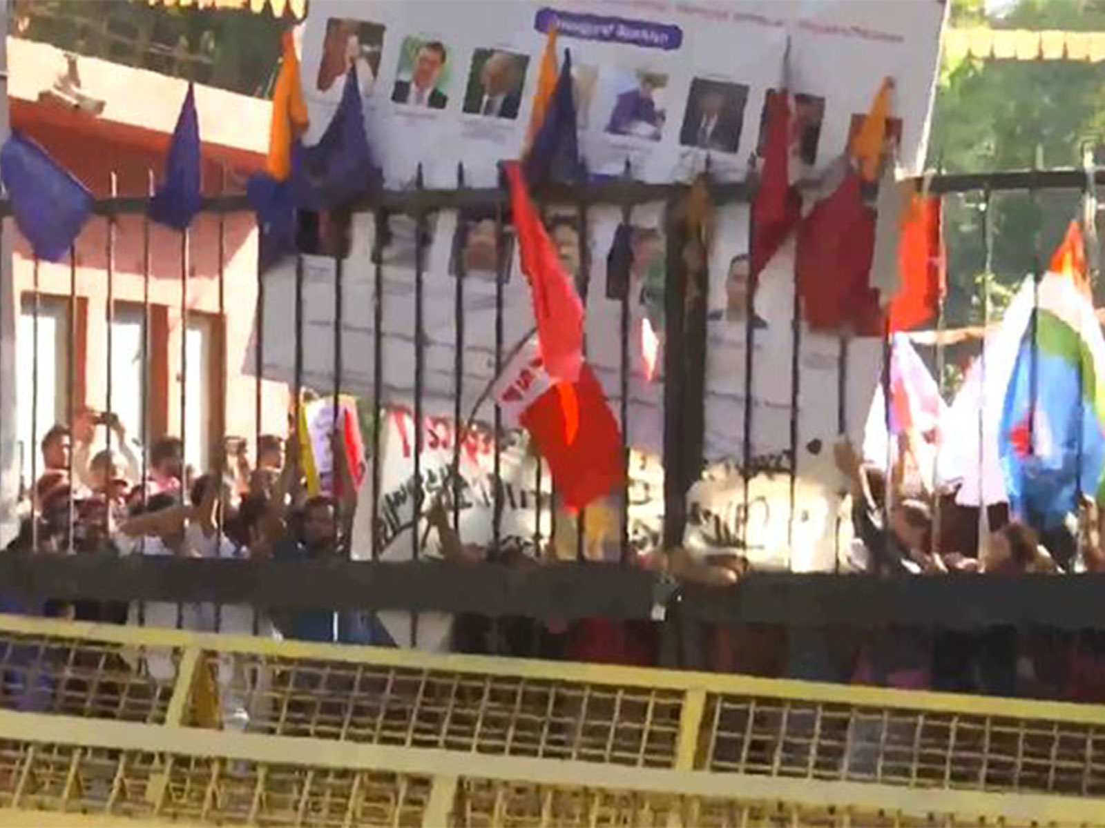 Students' protest against JNU VC on Thursday (File Photo/ANI)