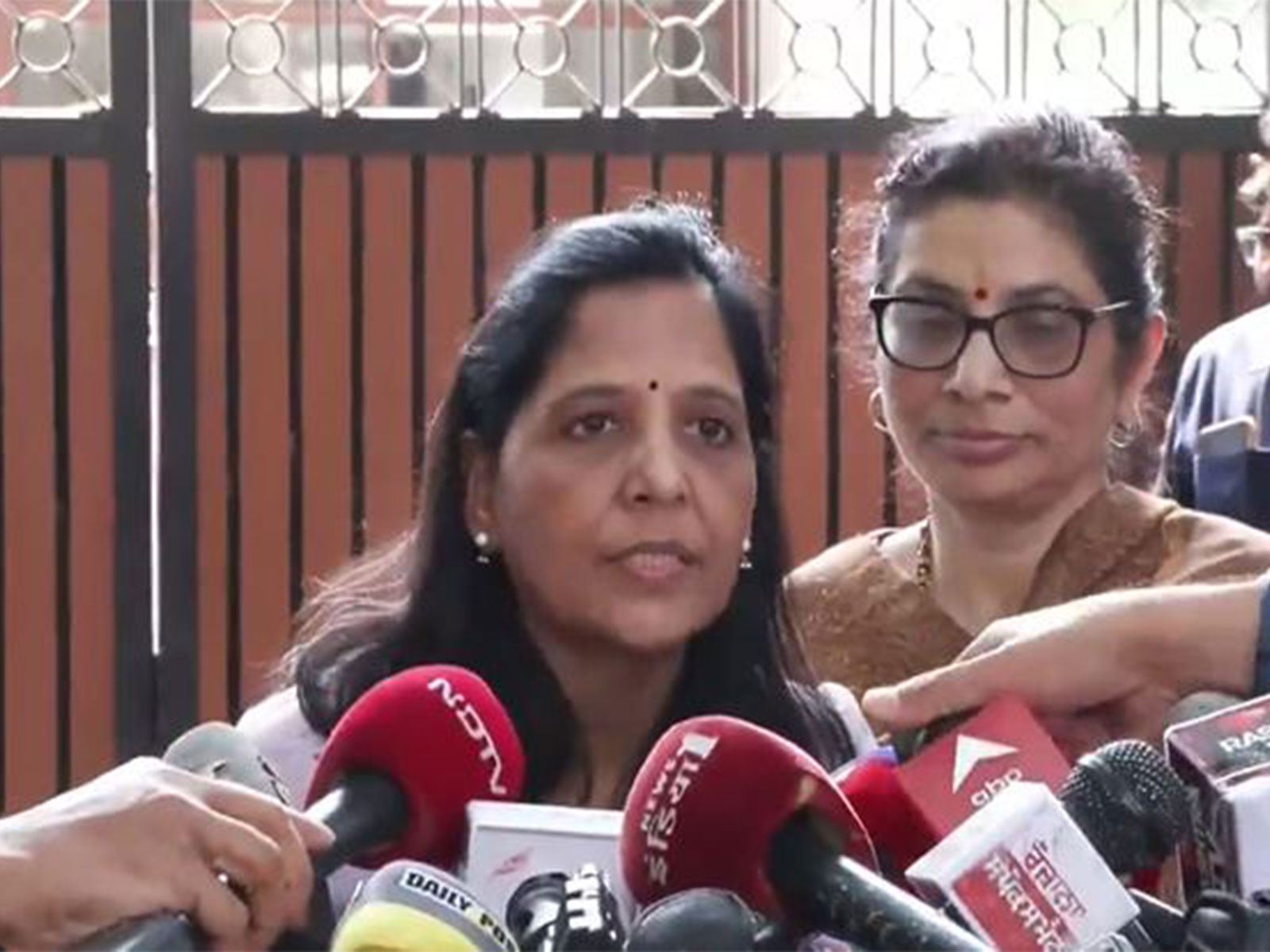 Sunita Kejriwal, wife of AAP national convenor Arvind Kejriwal (Photo/ANI)