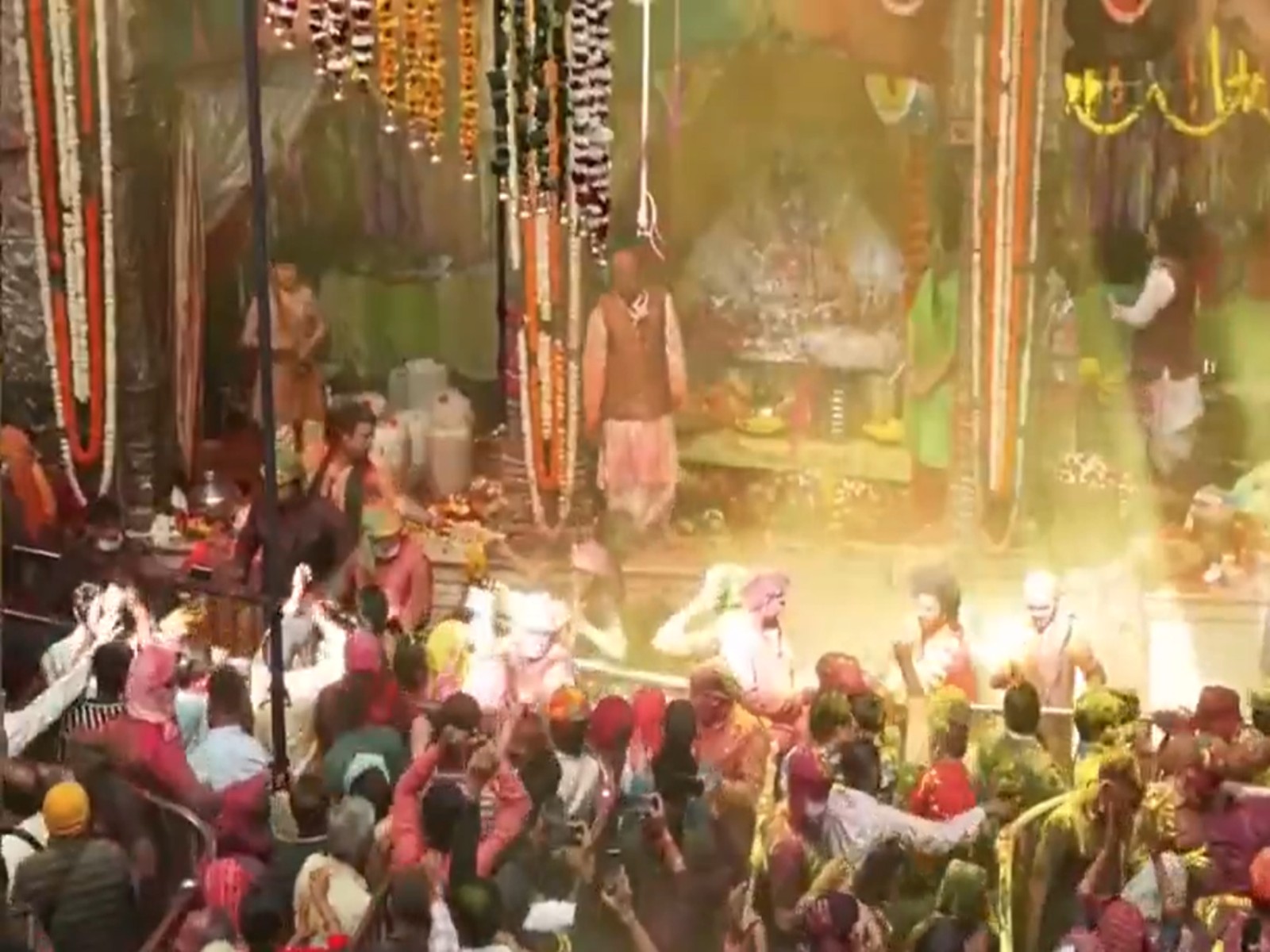Holi Utsav at Banke Bihari Temple (Photo/ANI)