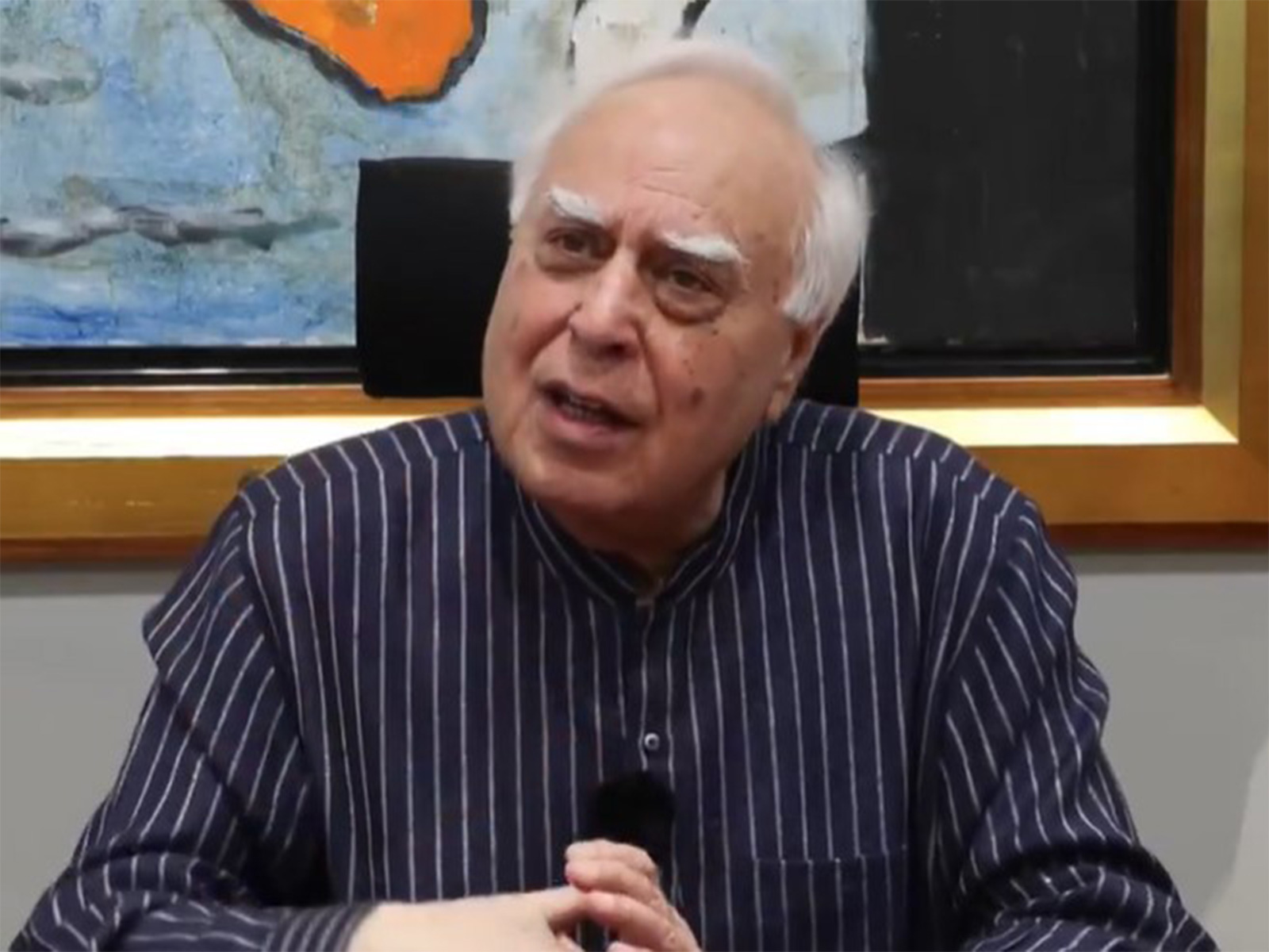 
    Kapil Sibal slams long CBI probe after Kejriwal's court discharge
    
