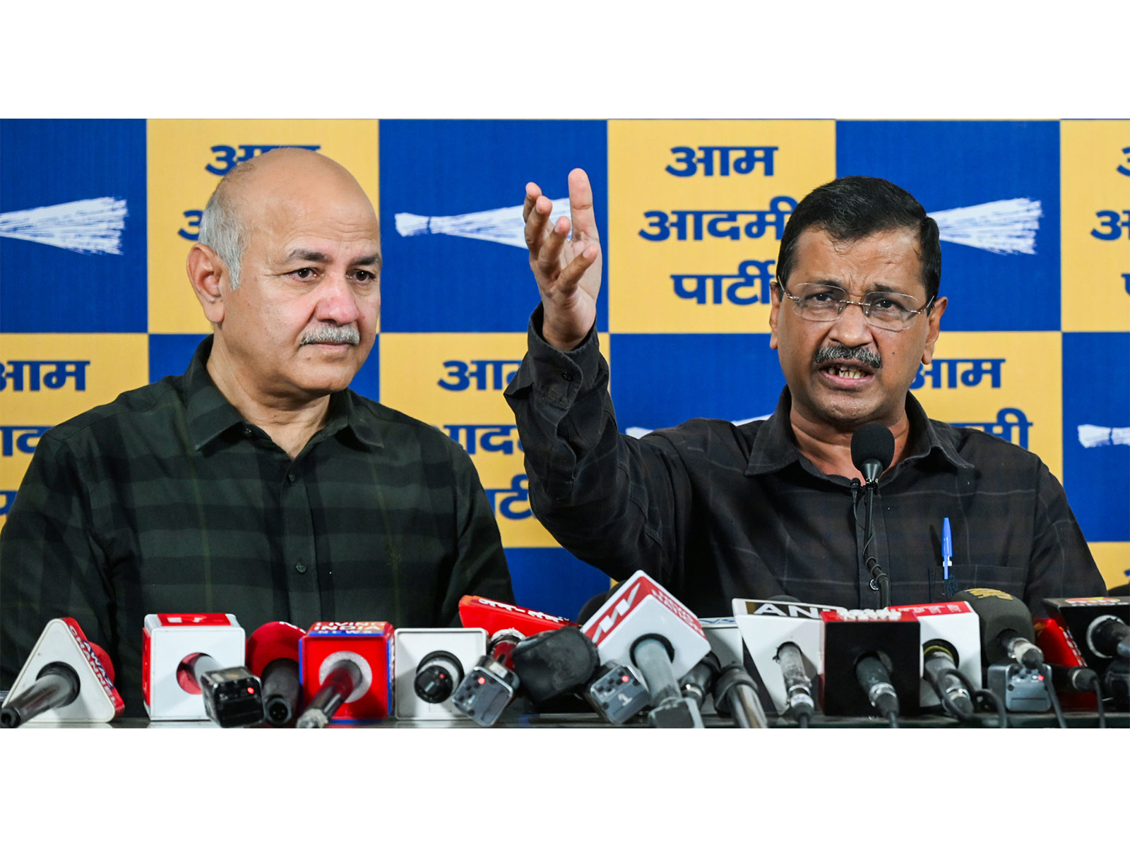 Former Delhi CM and AAP chief Arvind Kejriwal and former Delhi minister Manish Sisodia (Photo/ANI)