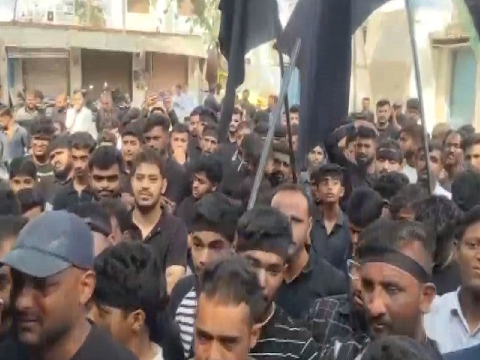 Shia Muslims in Chikkamagaluru protest against US, Israel (Photo/ANI)