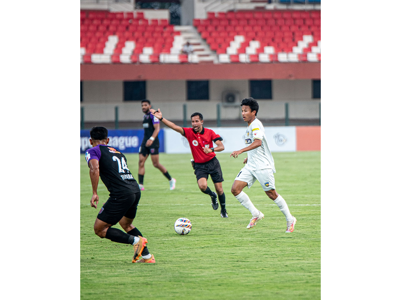 ISL 2026_Chennaiyin FC's Maheson Singh in against Odisha FC. (Photo/ISL)