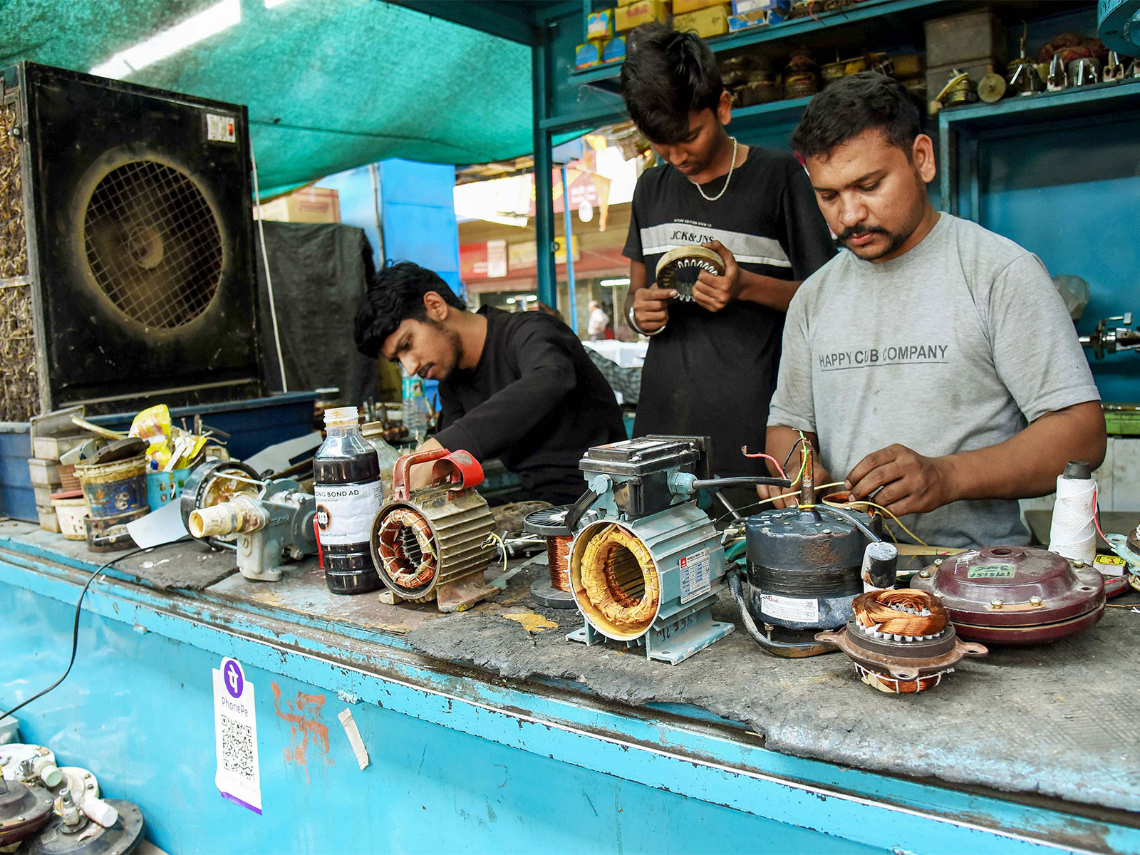 A mechanic repair shop in Nagpur (File Photo/ANI); Inline Image: Prasoon Sharma (Photo/ANI) A mechanic repair shop in Nagpur (File Photo/ANI); Inline Image: Prasoon Sharma (Photo/ANI)
