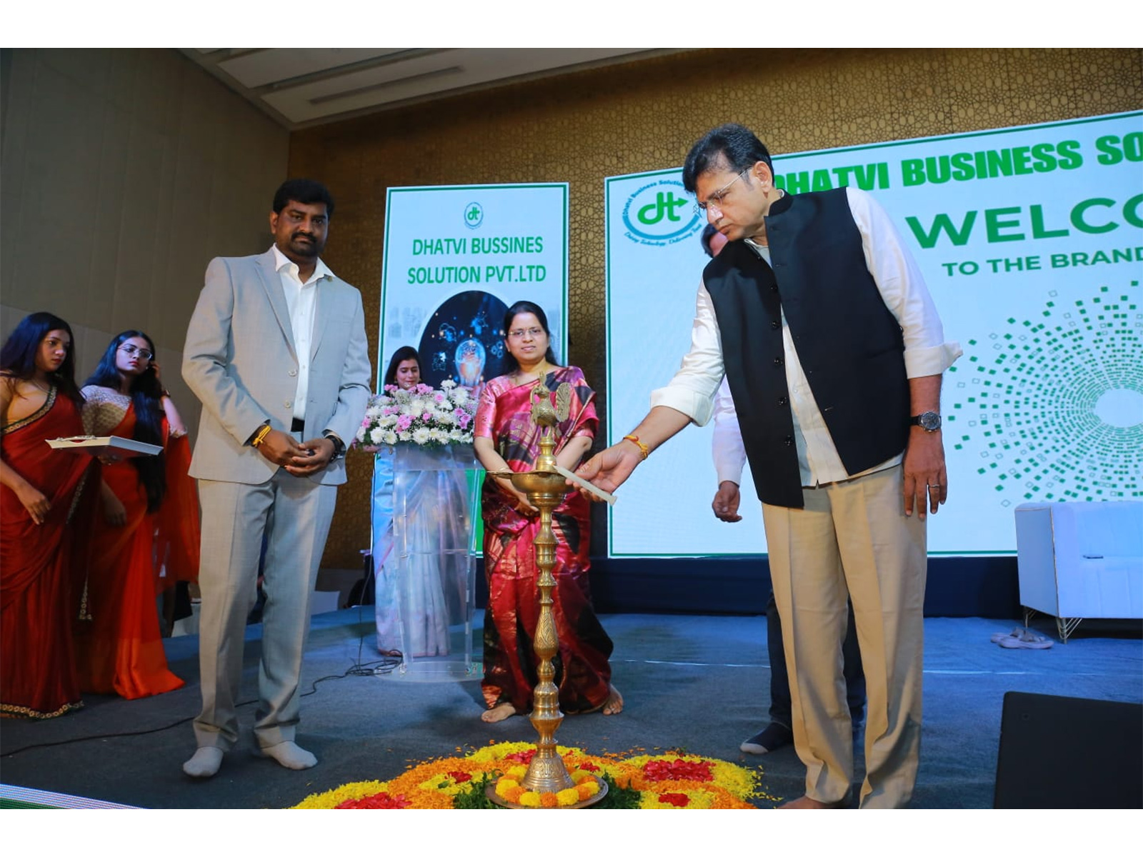 Telangana IT Minister Duddilla Sridhar Babu Unveils Innovative Quick Commerce Platform in Hyderabad