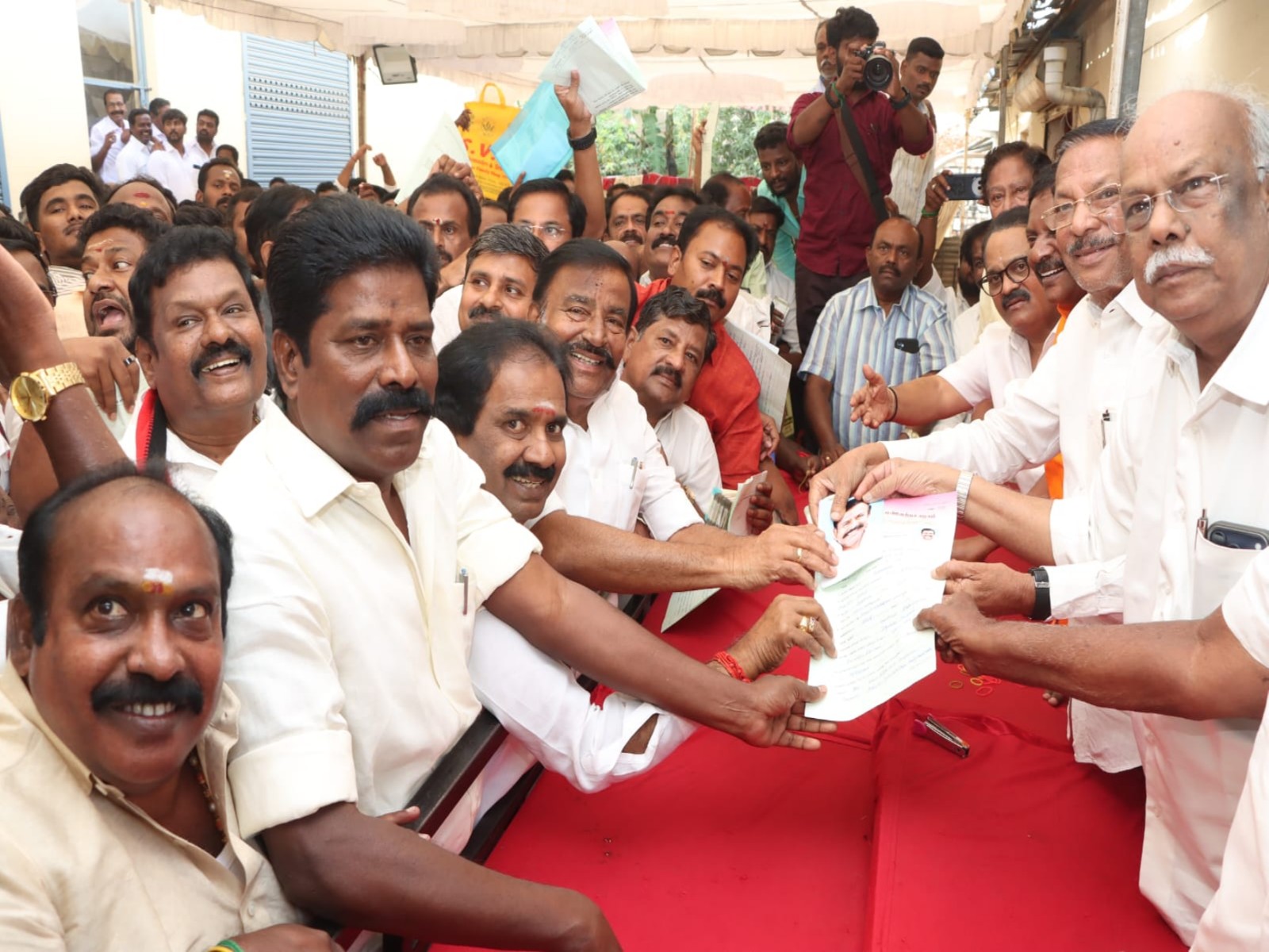 DMK Ministers submitting applications (Photo/ANI)
