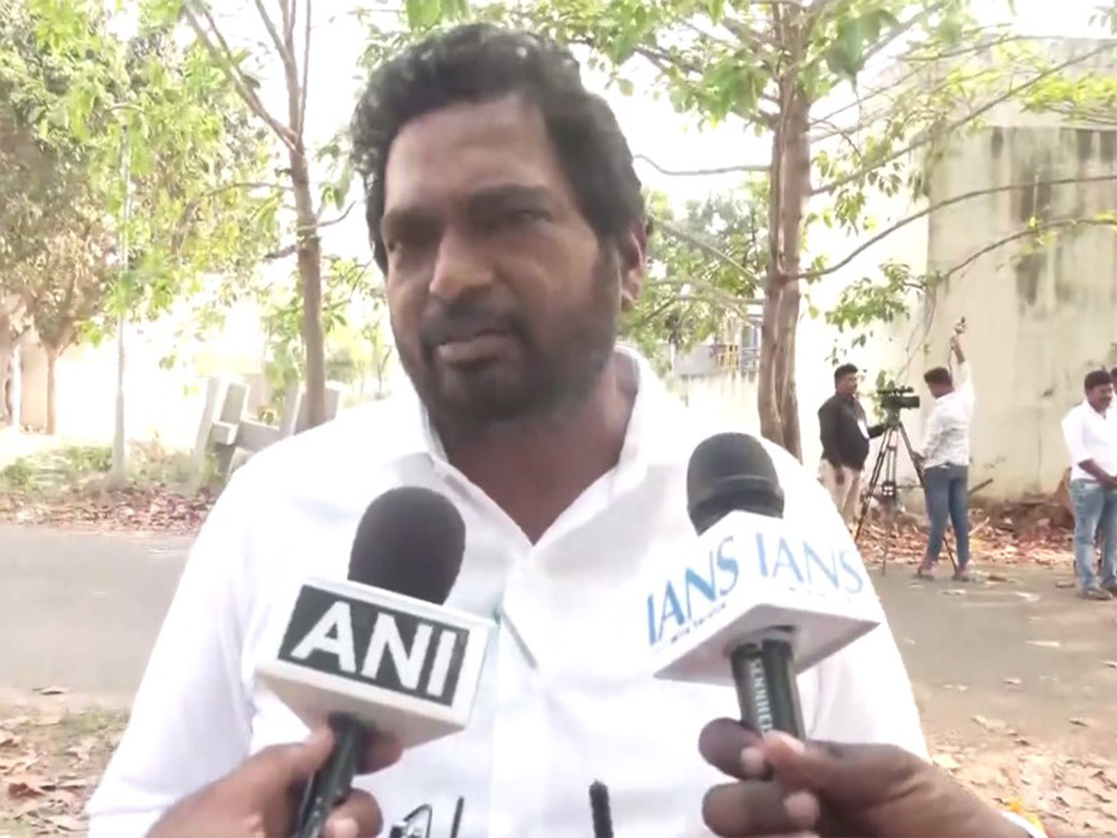 YSRCP MLC Arun Kumar (Photo: ANI)