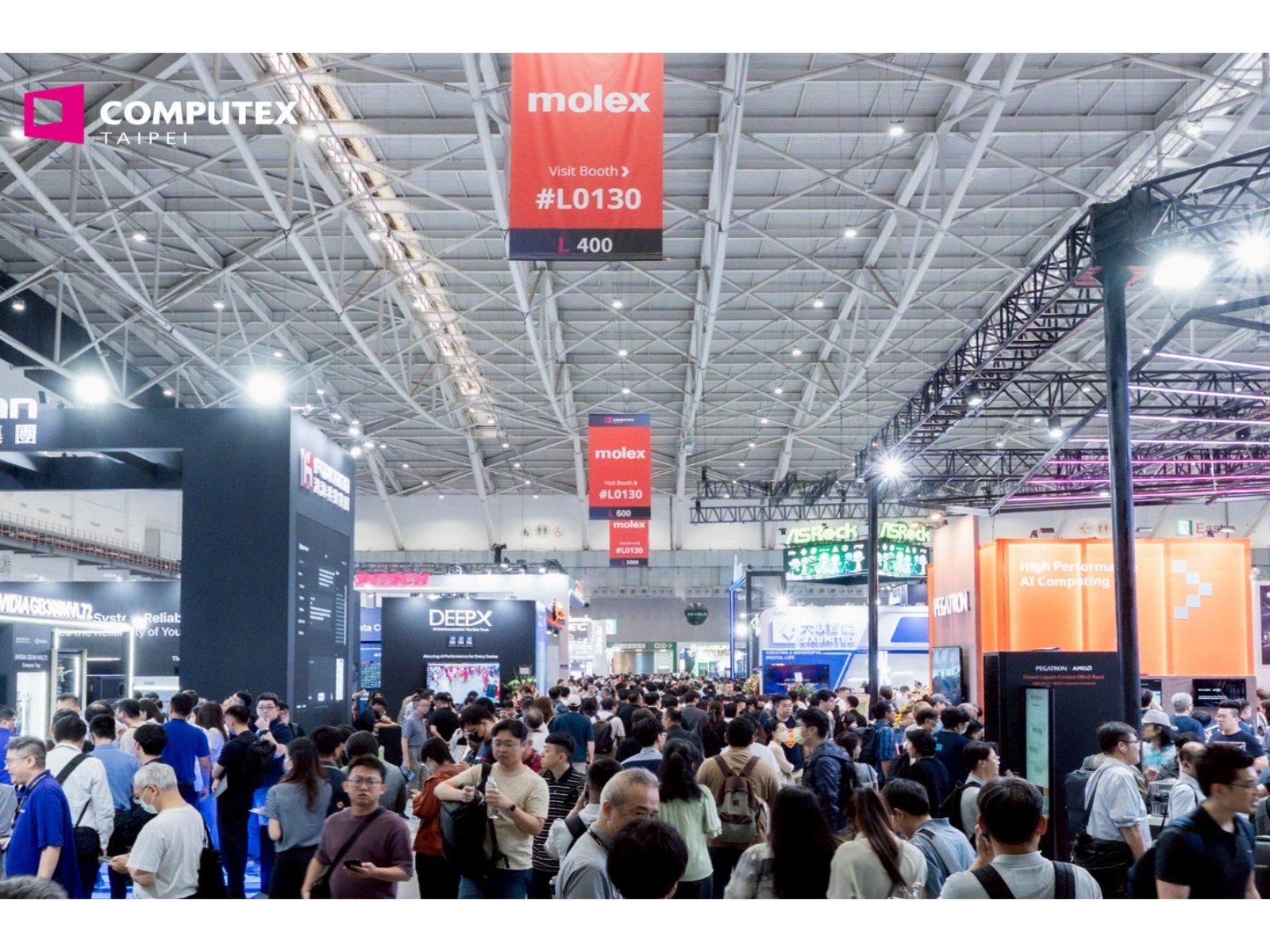 COMPUTEX is a global benchmark exhibition for AI and startups. Photo shows the exhibition site in 2025 COMPUTEX is a global benchmark exhibition for AI and startups. Photo shows the exhibition site in 2025