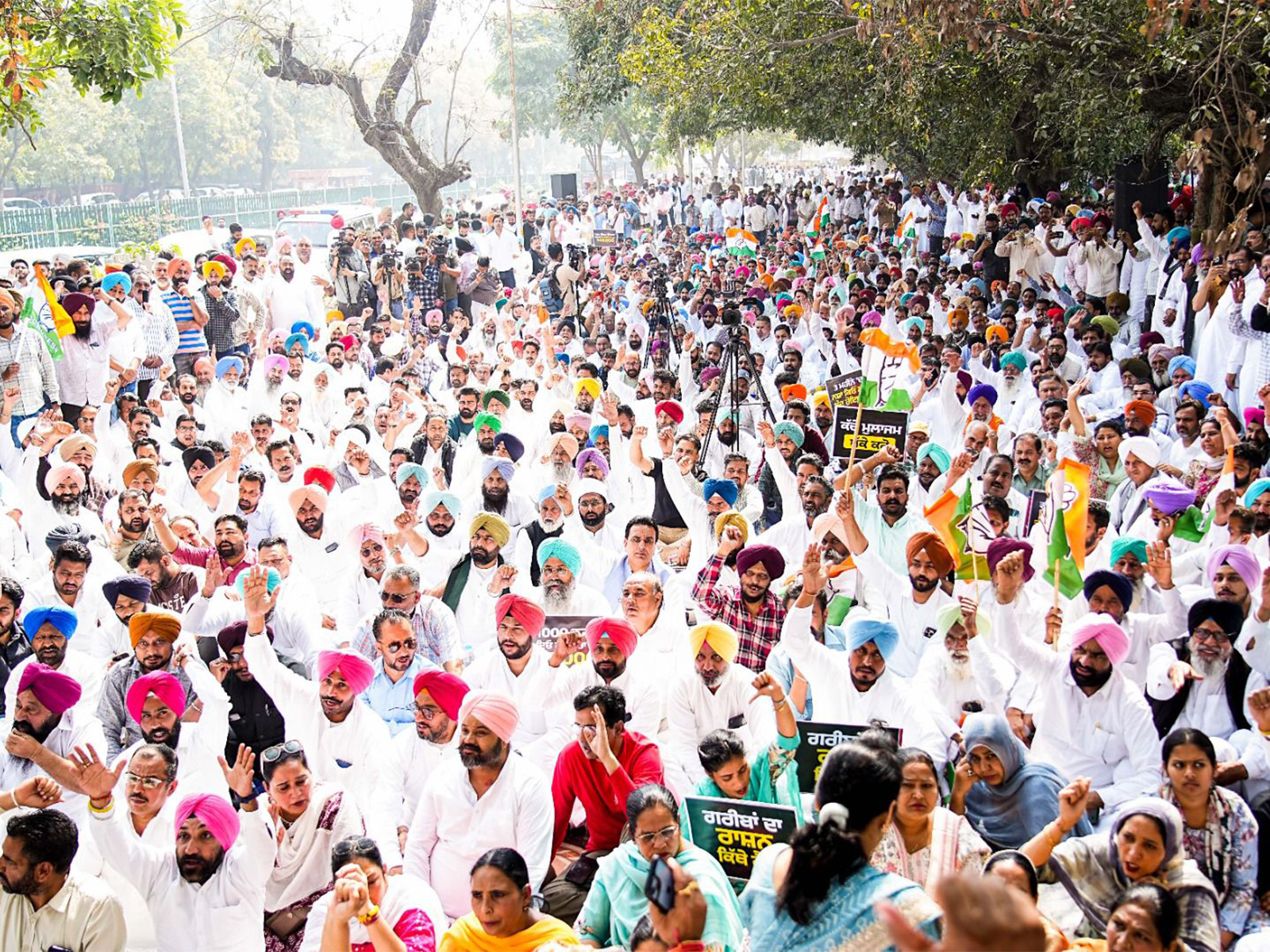 Chandigarh: Thousands of Congress workers detained