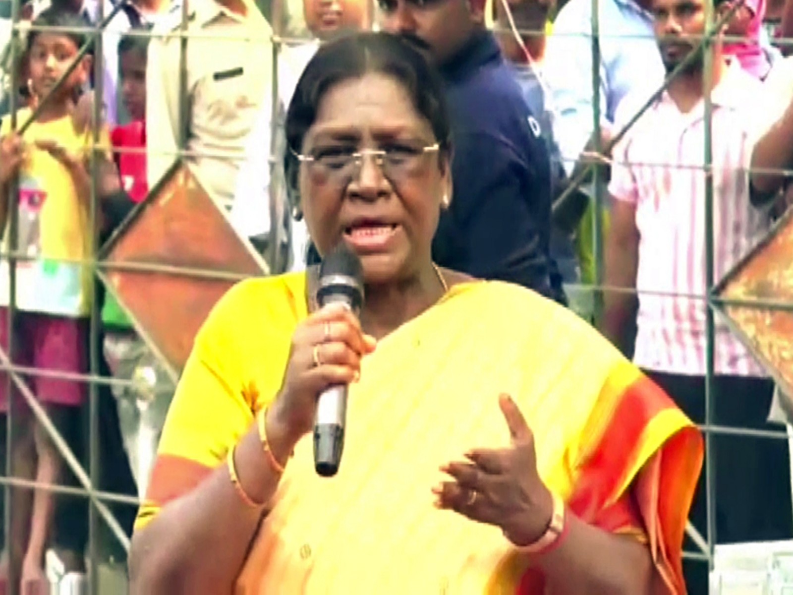 Centre asks state to submit detailed report by today