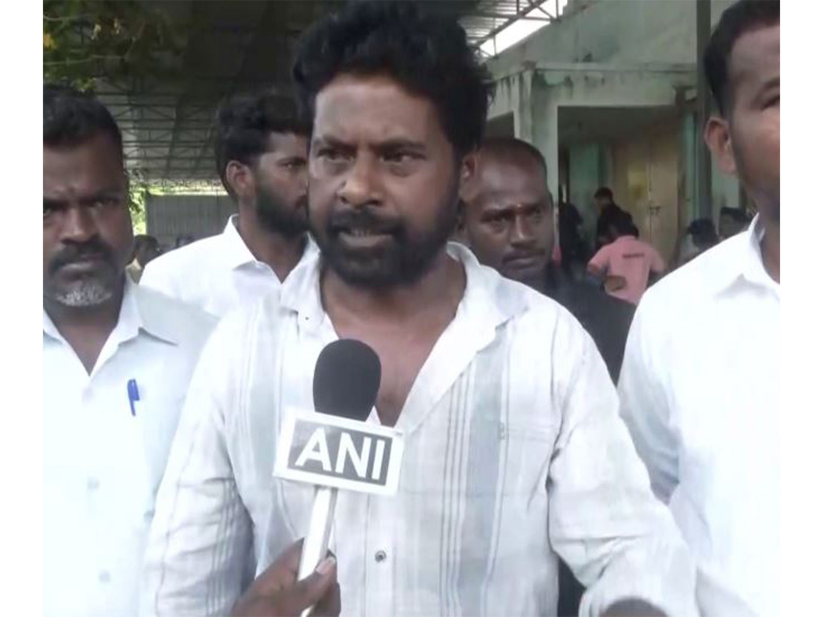 Kannan, father of Akash (Photo/ANI)