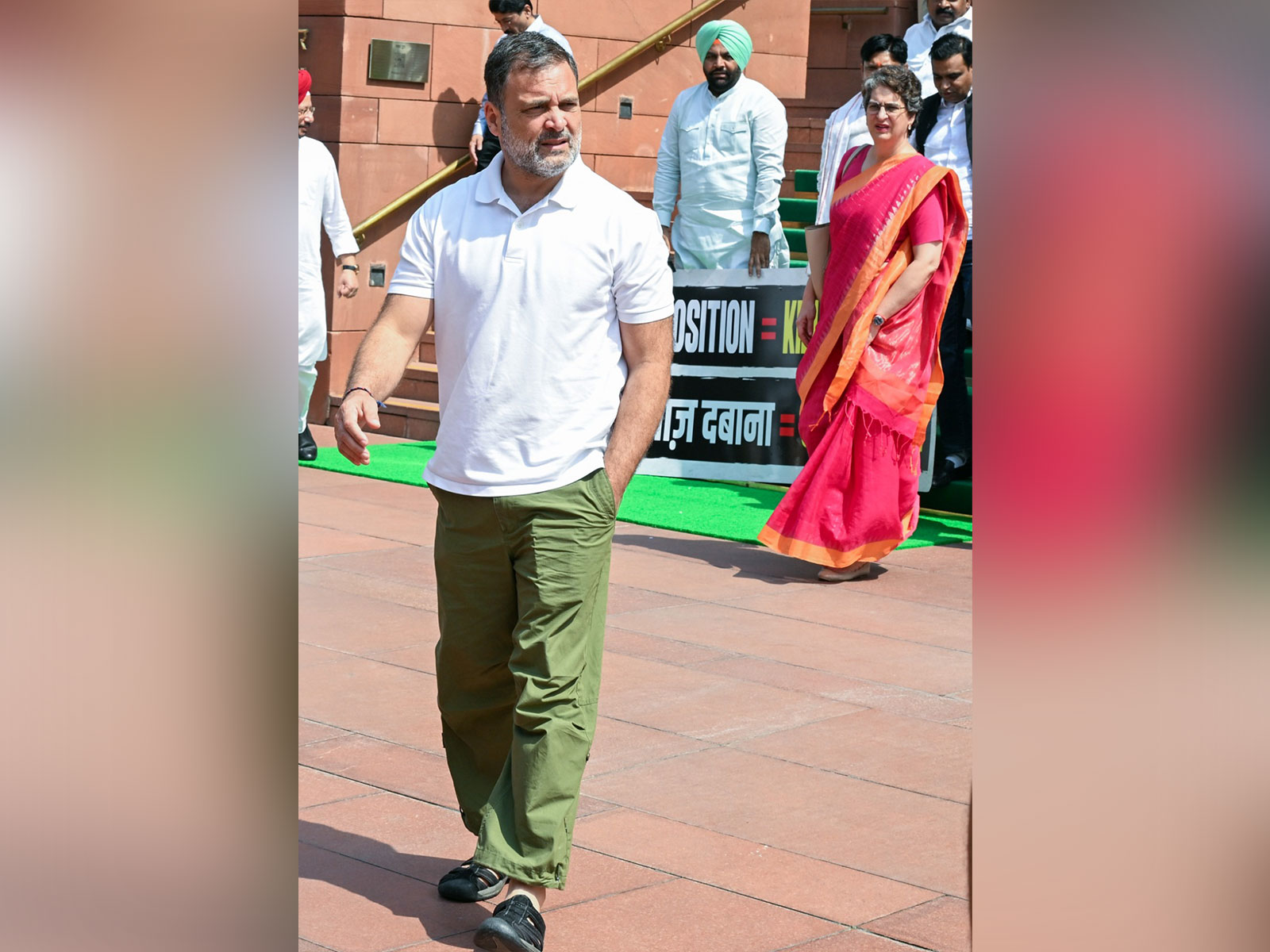 
        
        PM Modi is compromised: Rahul Gandhi
        
        