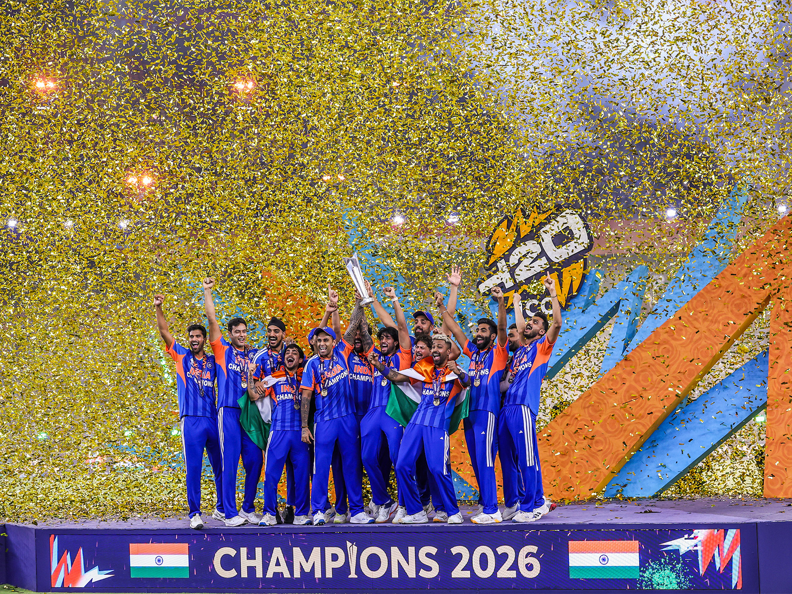 Team India with T20 World Cup trophy. (Photo: ANI)