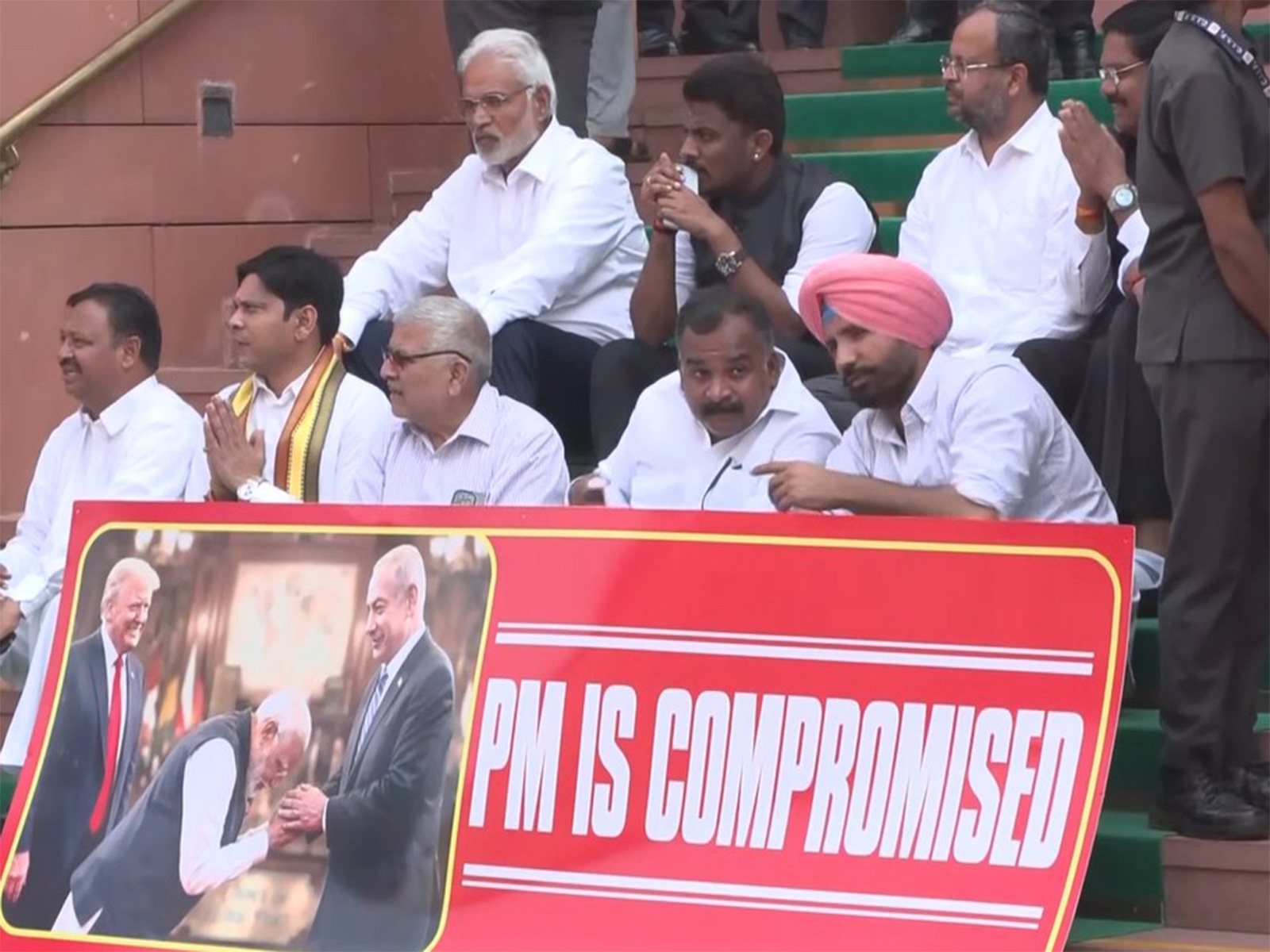 Opposition leaders, including suspended MPs stage protest outside parliament (Photo/ANI)