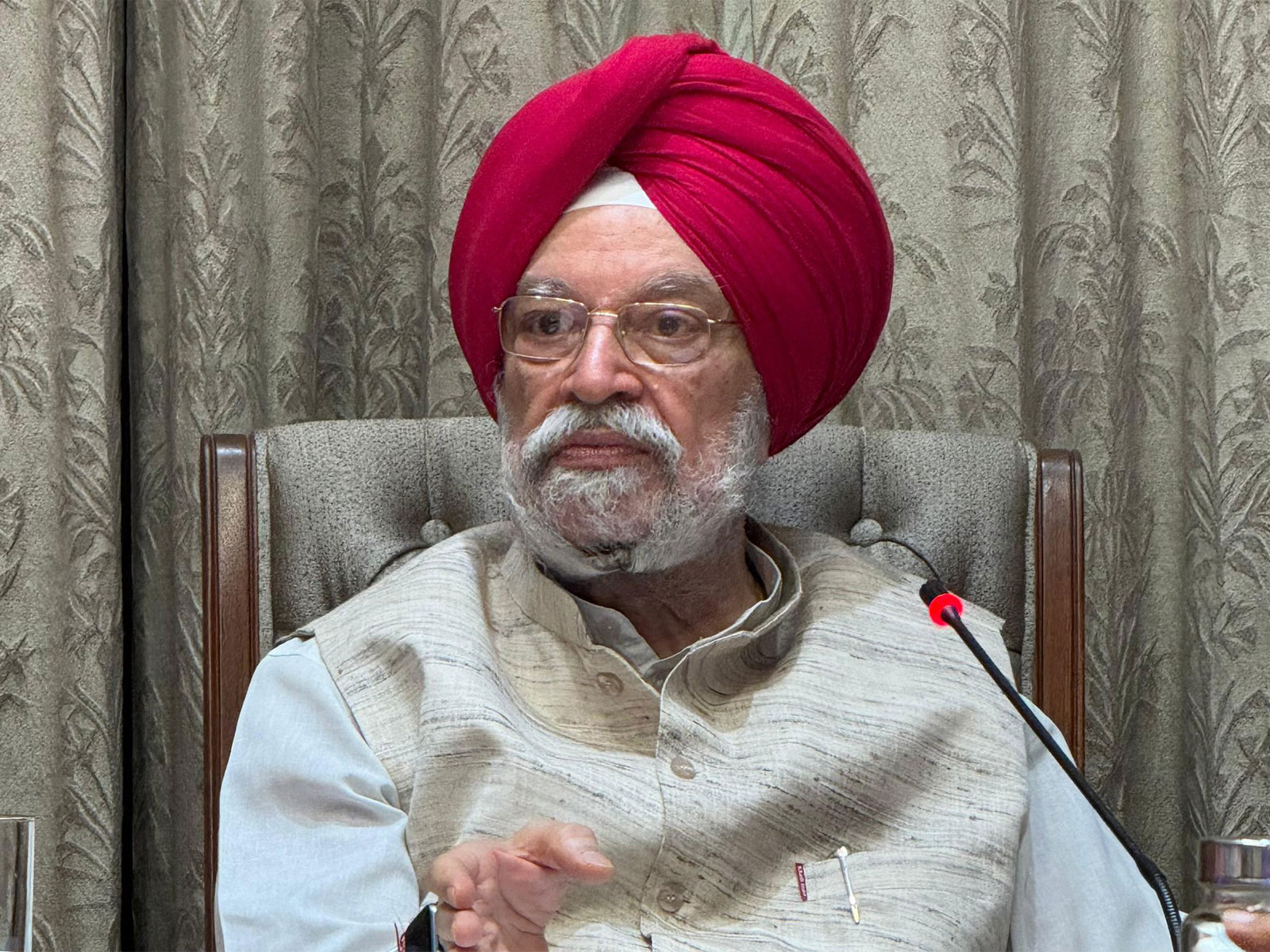 Union Minister Hardeep Singh Puri during interaction with mediapersons (Photo/X@HardeepSPuri)