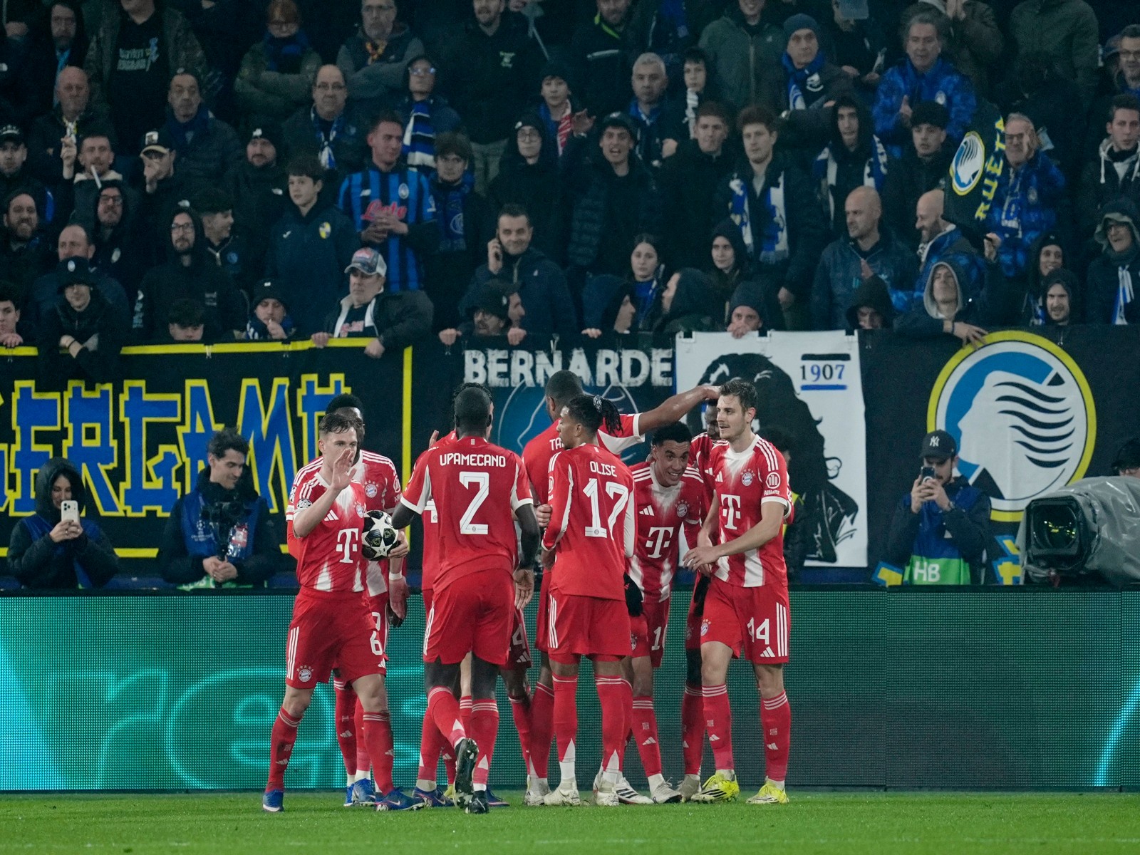 
            
            Bayern Munich thrash Atalanta 6-1; Atletico crush Spurs in UCL
            
            