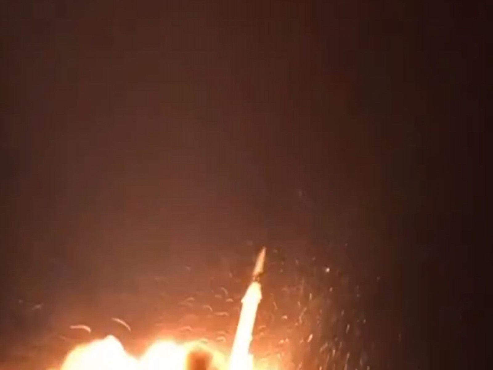 Iran launches missile strike on Israel (Photo/State Media)