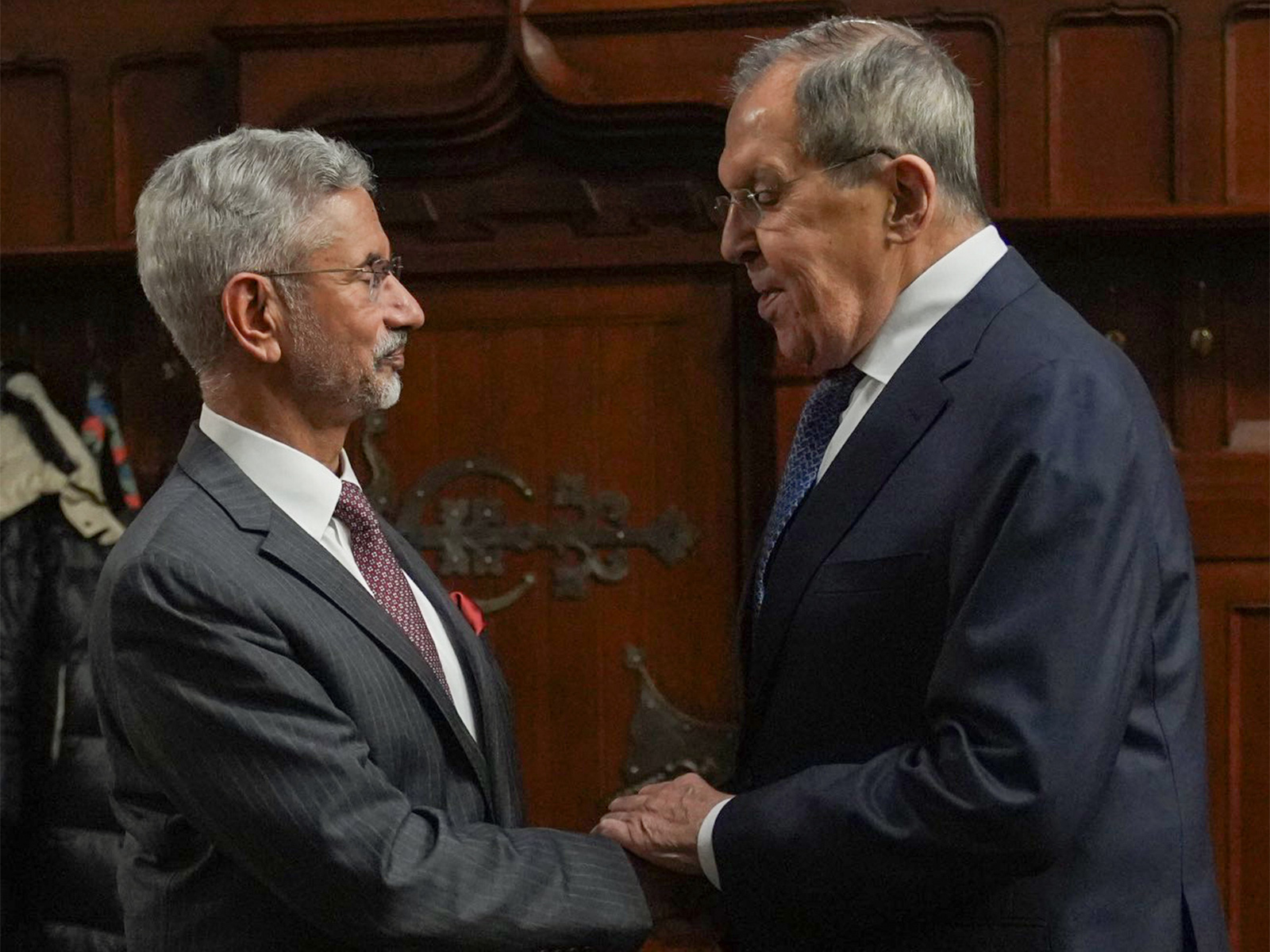 External Affairs Minister S Jaishankar with Russia's Foreign Minister Sergey Lavrov (Photo/X@DrSJaishankar)