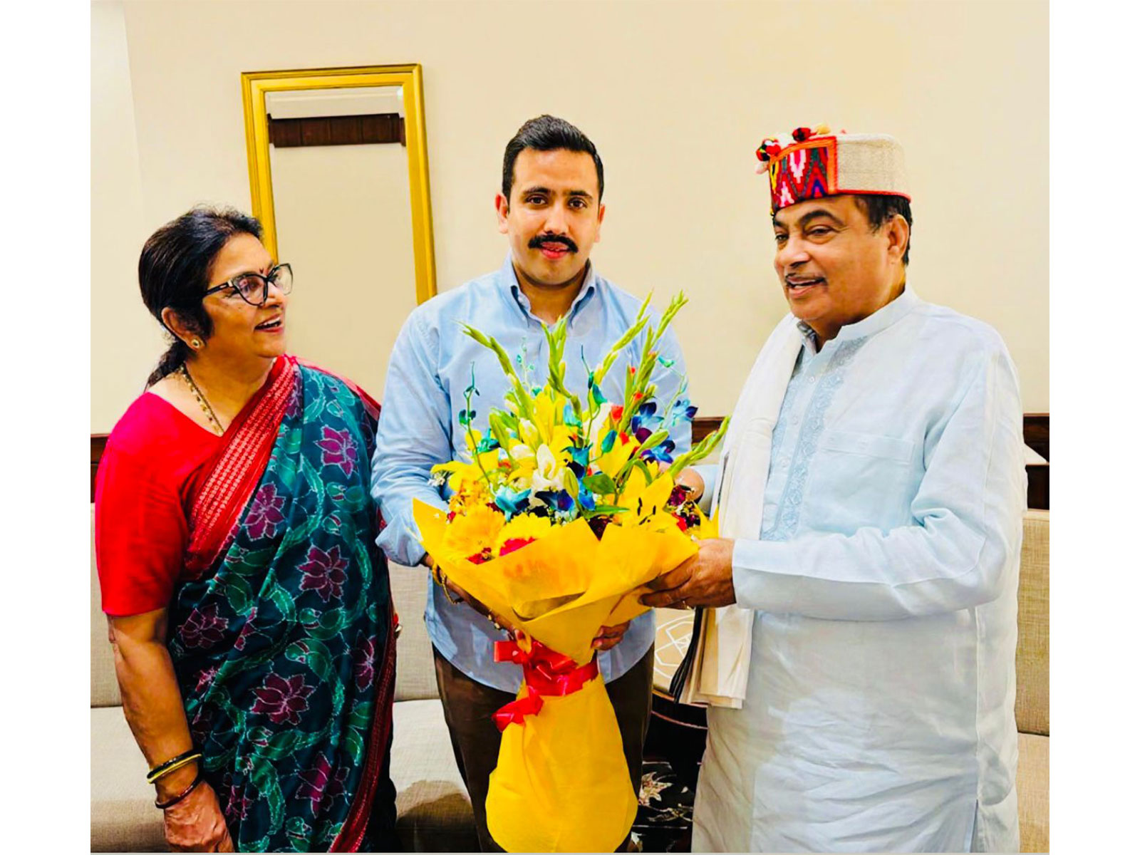 HP PWD Minister Vikramaditya Singh met Nitin Gadkari at Parliament House (Photo/ANI)