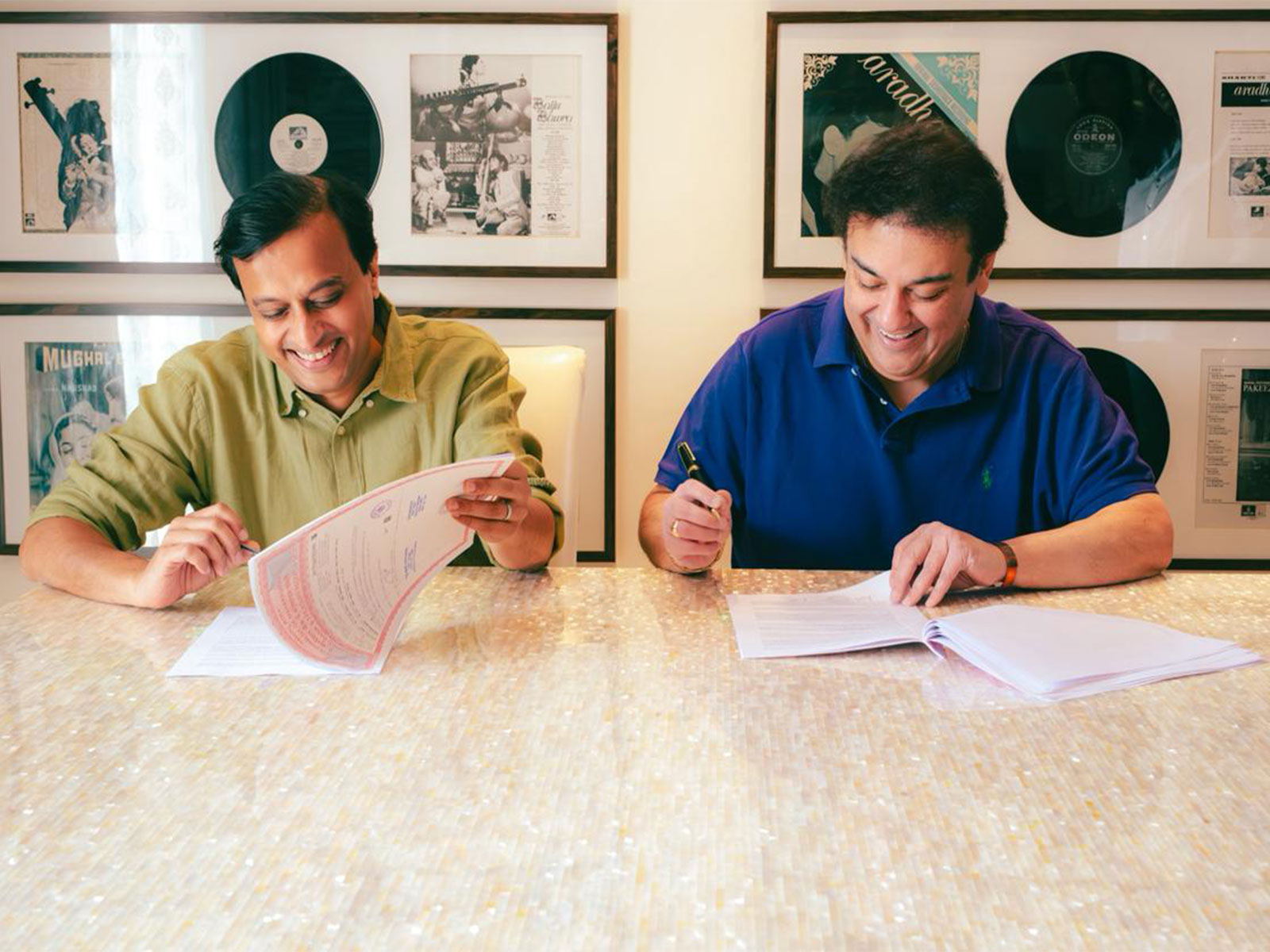 
            
            Zee Music signs Adnan Sami, QARAN for non-film music
            
            