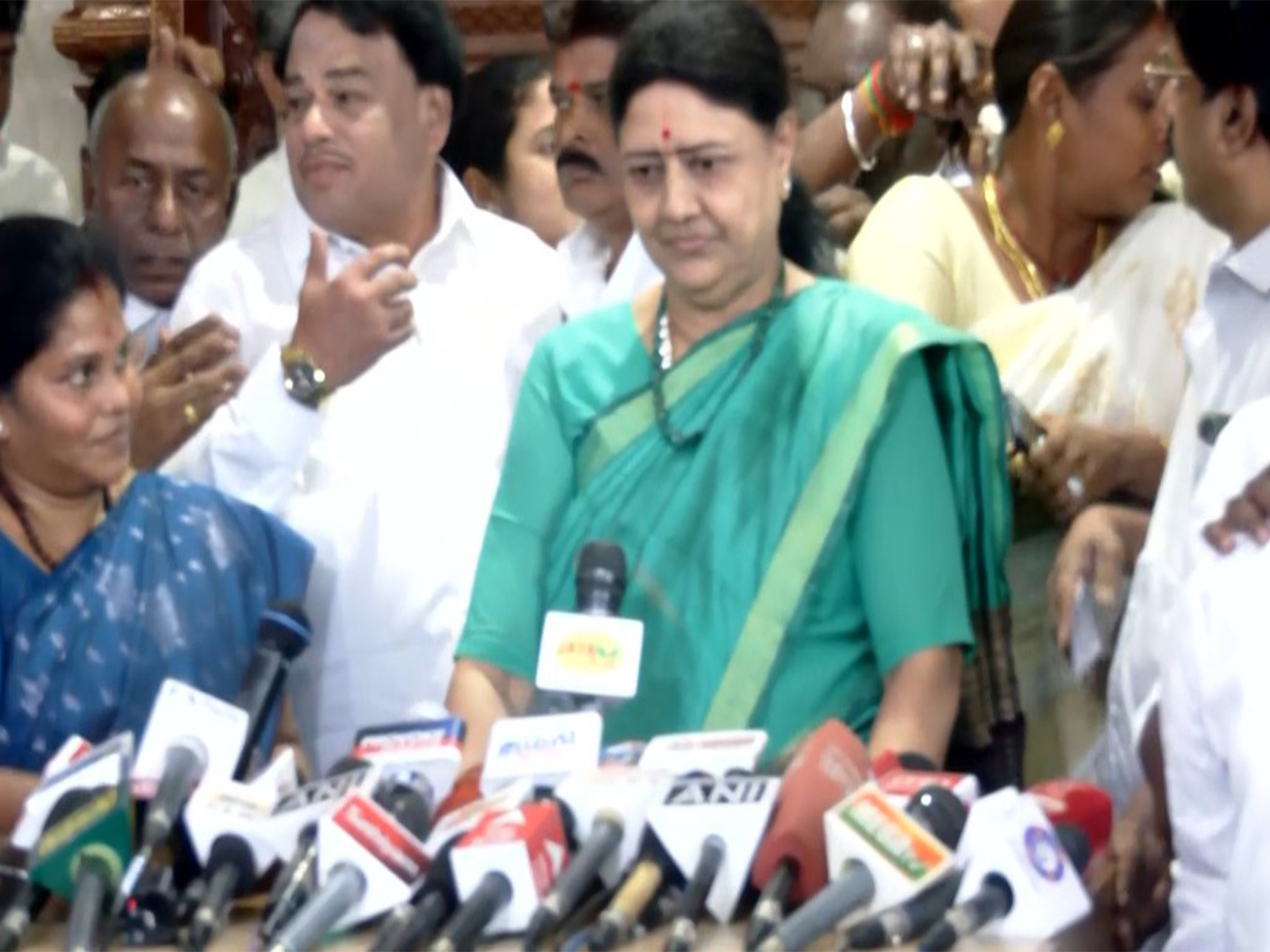 All India Puratchi Thalaivar Makkal Munetra Kazhagam founder Sasikala (Photo/ANI)