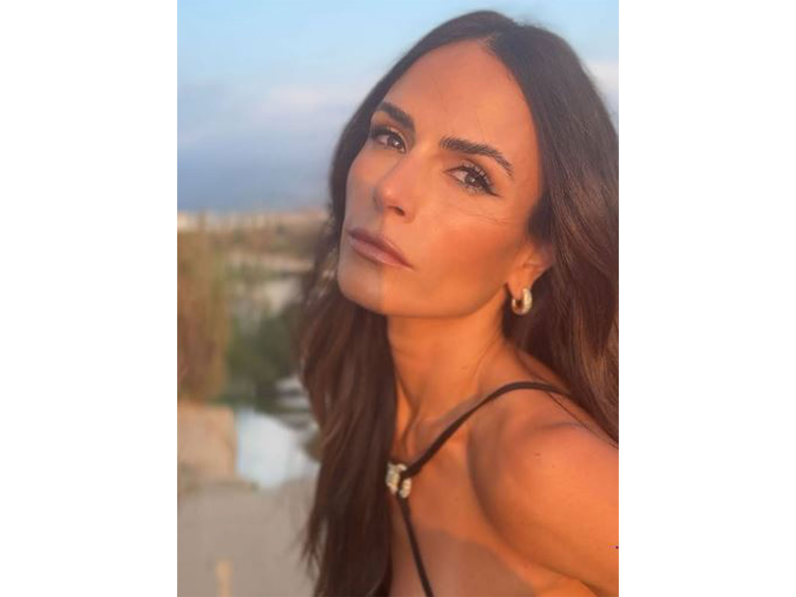 Jordana Brewster (Image source: Instagram handle of Jordana)