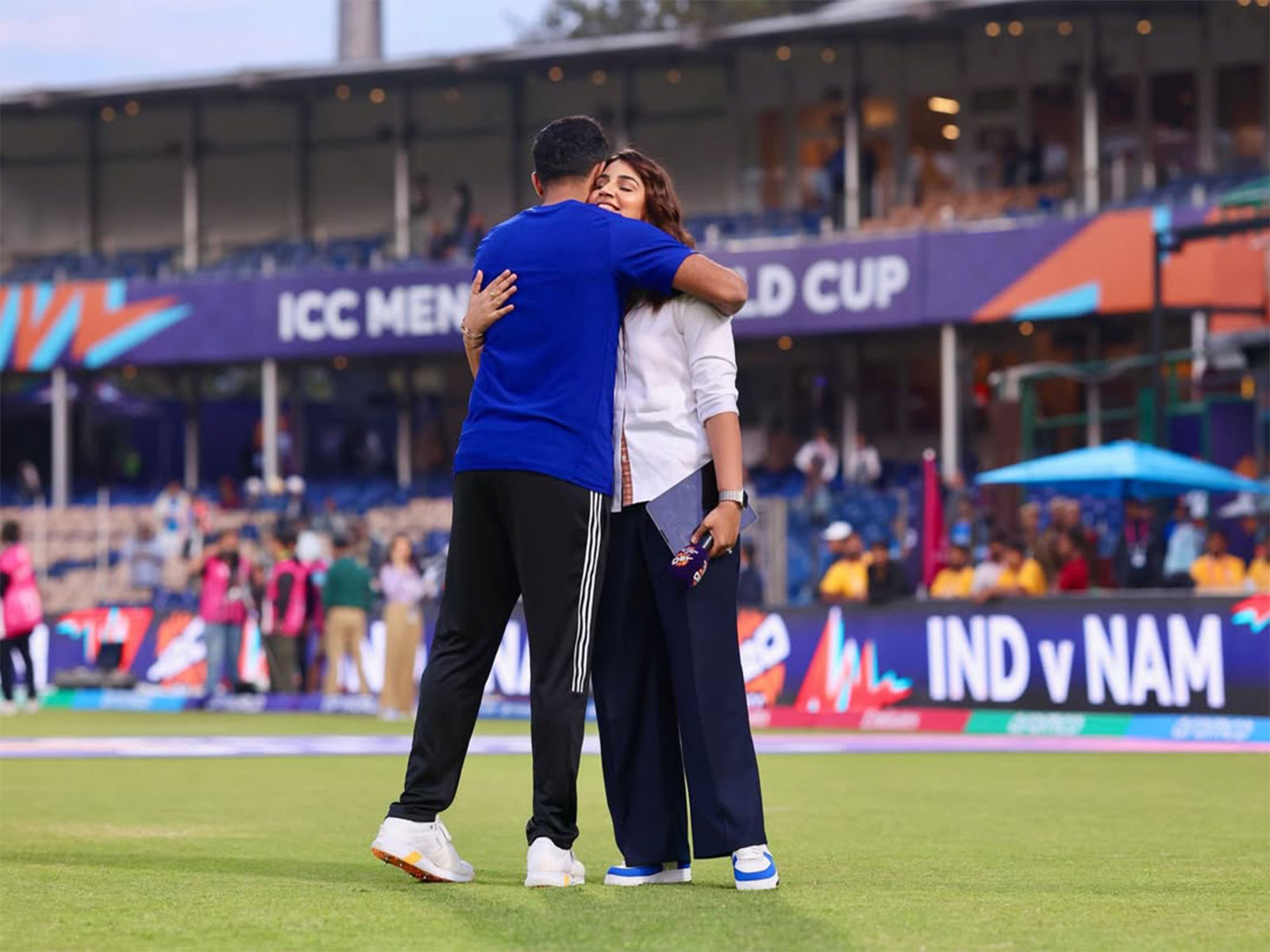 Jasprit Bumrah and Sanjana Ganesan (Photo/instagram/@sanjanaganesan)