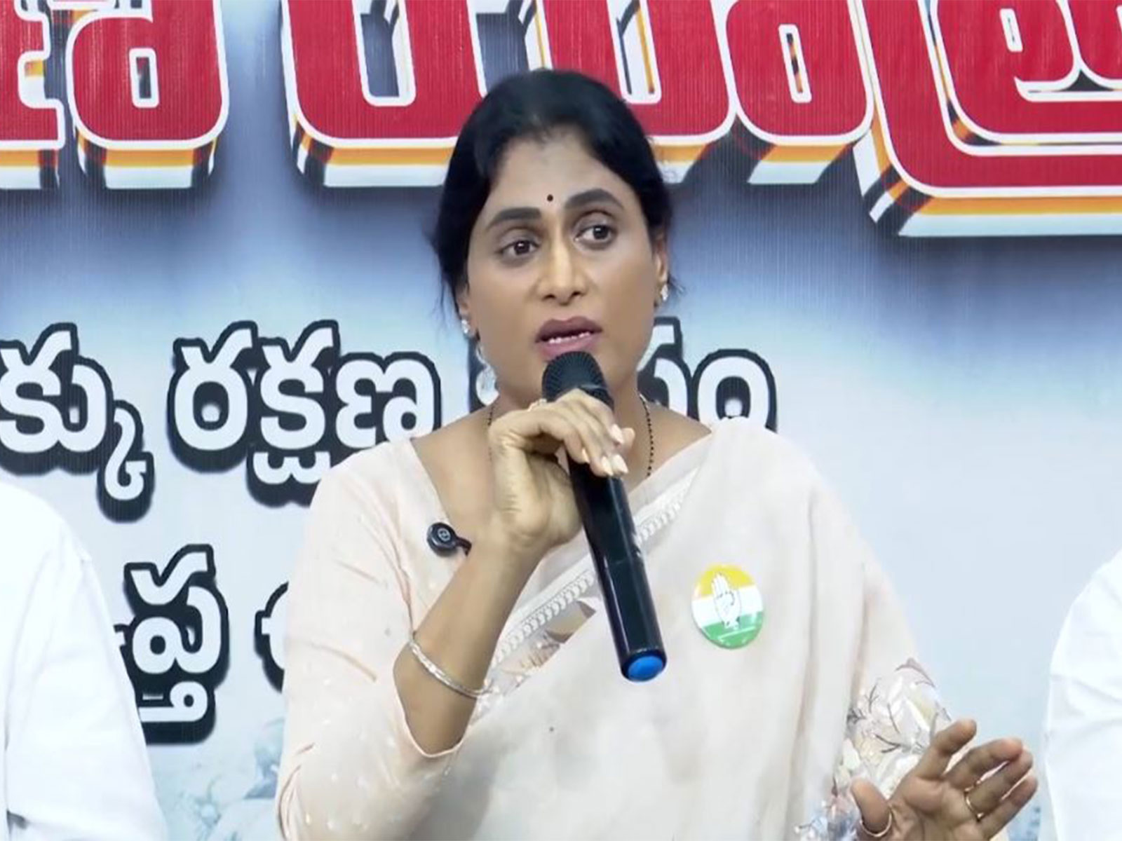 APCC chief YS Sharmila Reddy (Photo/ YS Sharmila Reddy's team) APCC chief YS Sharmila Reddy (Photo/ YS Sharmila Reddy's team)