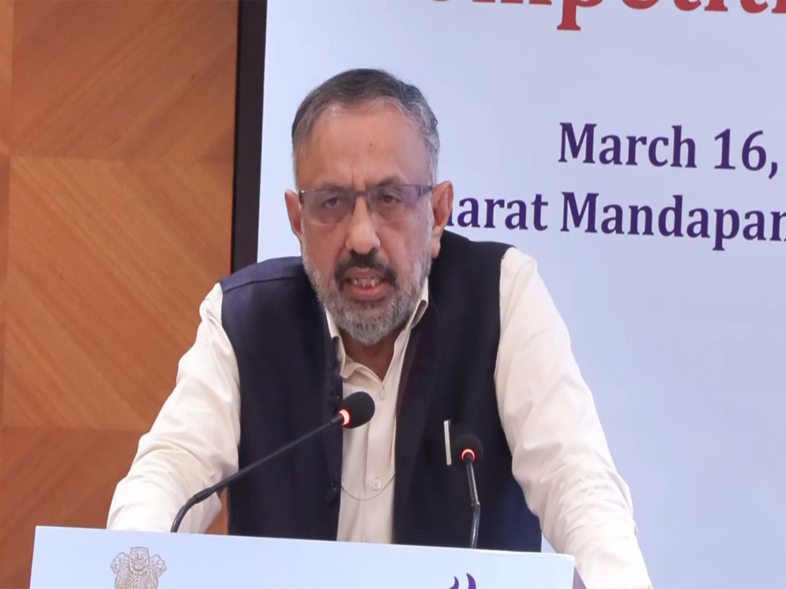 Niti Aayog Member Rajiv Gauba (Image: ANI) Niti Aayog Member Rajiv Gauba (Image: ANI)