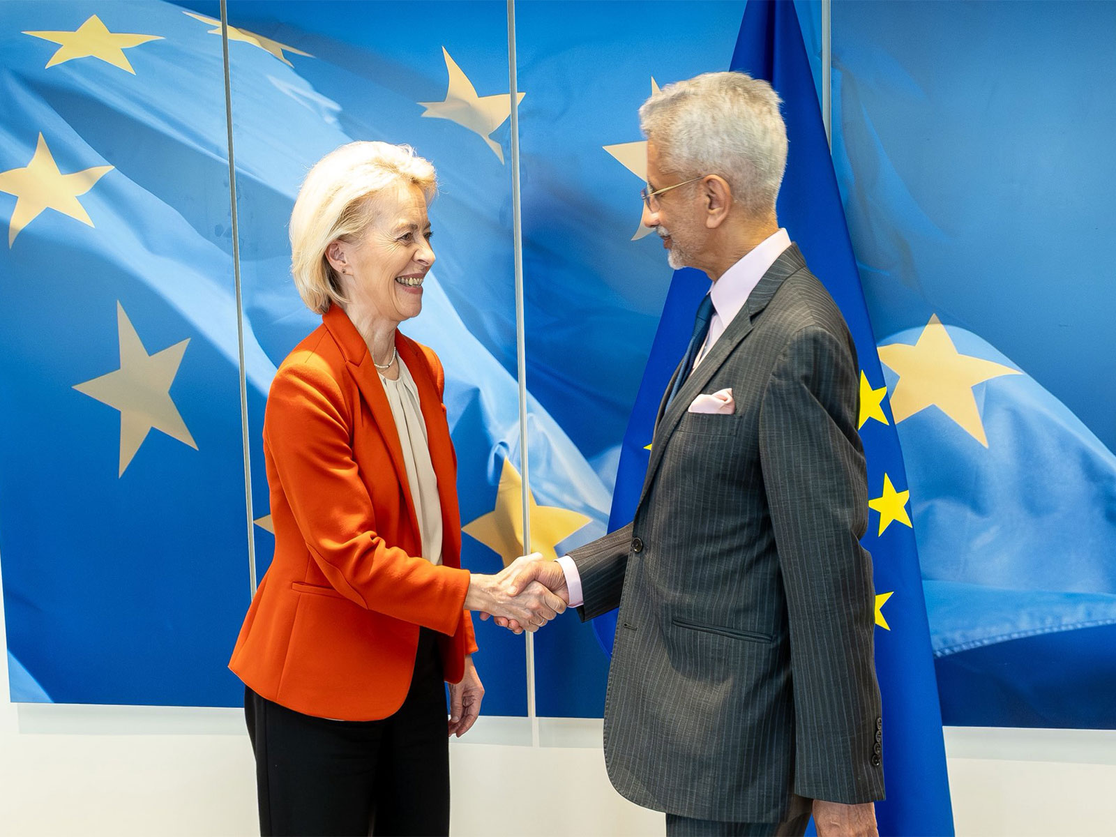 External Affairs Minister S Jaishankar with President of the EU Commission Ursula von der Leyen (Photo: X@DrSJaishankar)