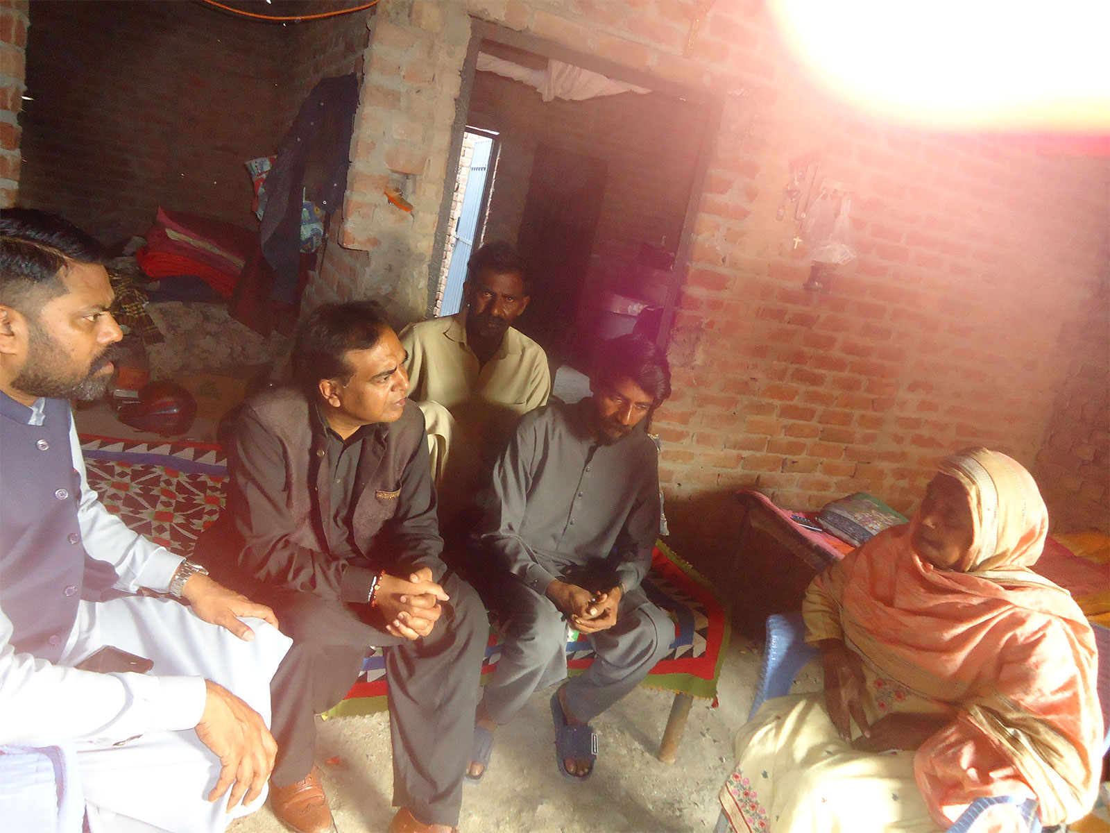 HRFP at the slain Christian labourer's house (Photp/HRFP)