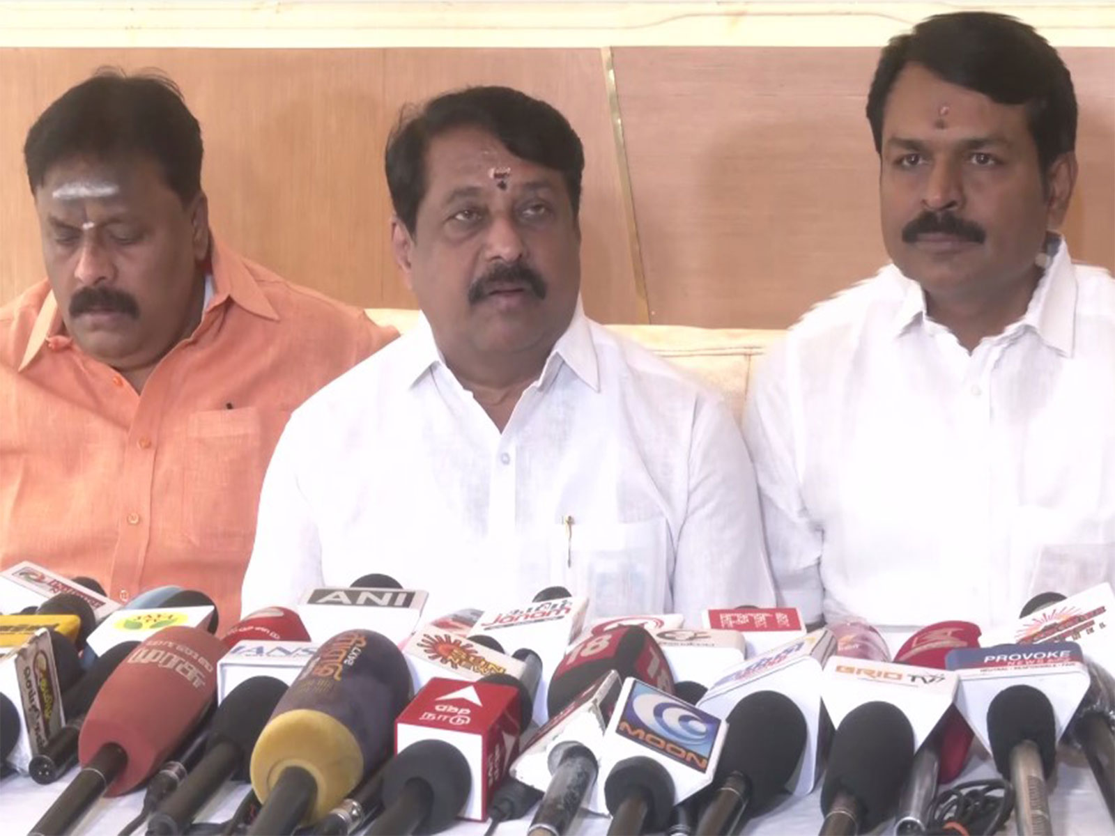 Tamil Nadu BJP president Nainar Nagendran holds press conference (Photo/ANI) Tamil Nadu BJP president Nainar Nagendran holds press conference (Photo/ANI)