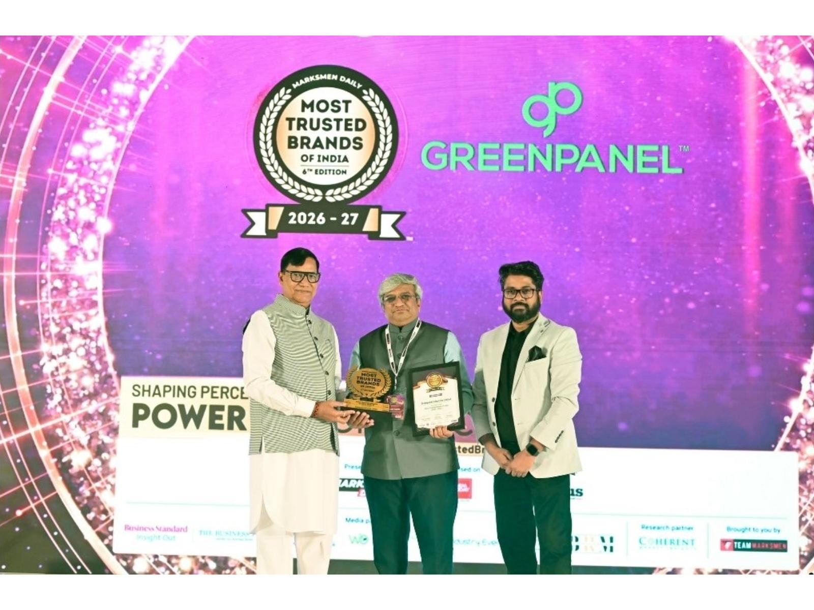 Mr. Prakash Tripathi (CSO – Greenpanel industries ltd.) receiving the award. Mr. Prakash Tripathi (CSO – Greenpanel industries ltd.) receiving the award.
