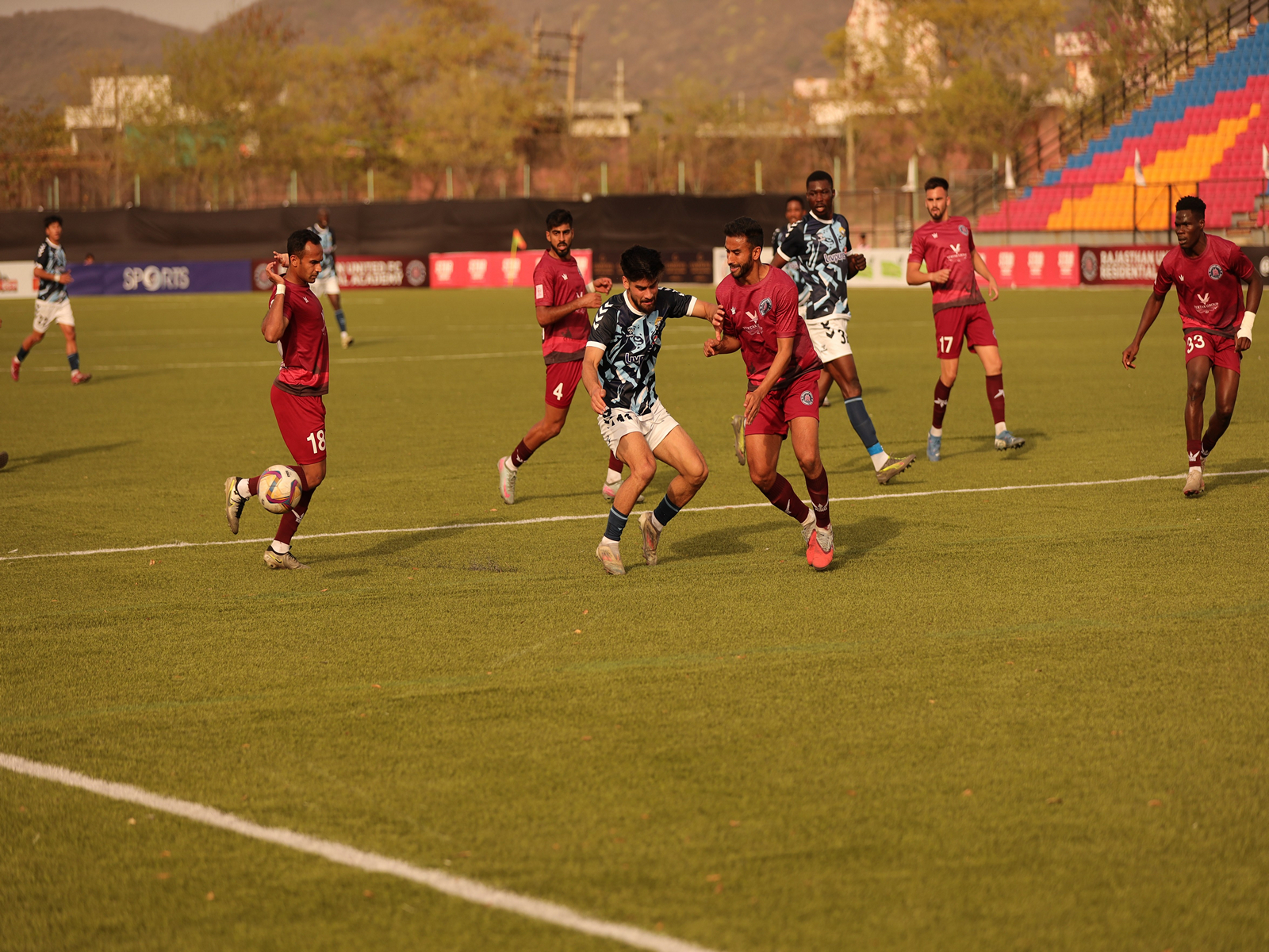 Rajasthan United FC and Real Kashmir FC players in action (Photo: IFL) Rajasthan United FC and Real Kashmir FC players in action (Photo: IFL)