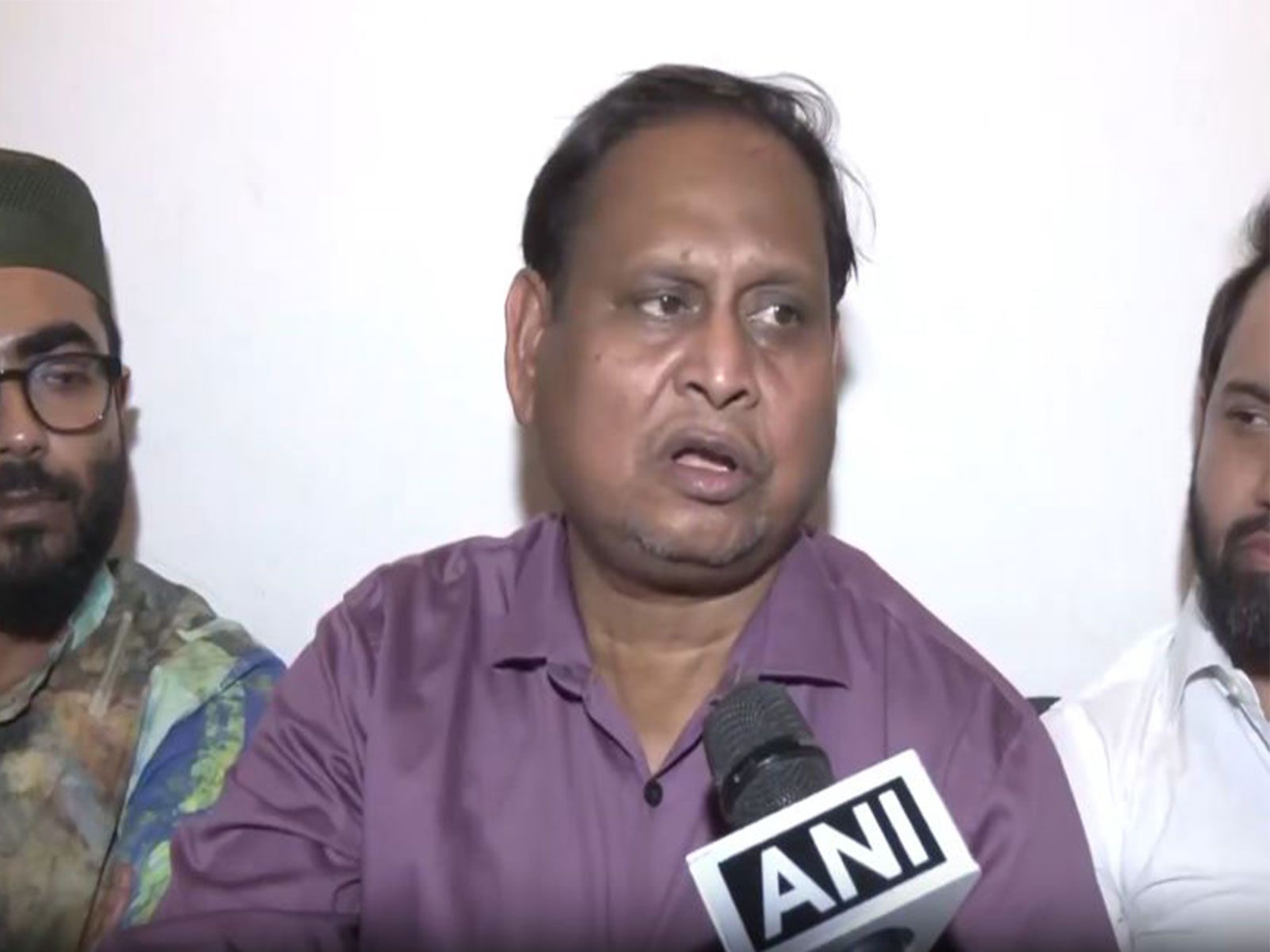 Aam Janata Unnayan Party (AJUP) founder Humayun Kabir (Photo/ANI) Aam Janata Unnayan Party (AJUP) founder Humayun Kabir (Photo/ANI)
