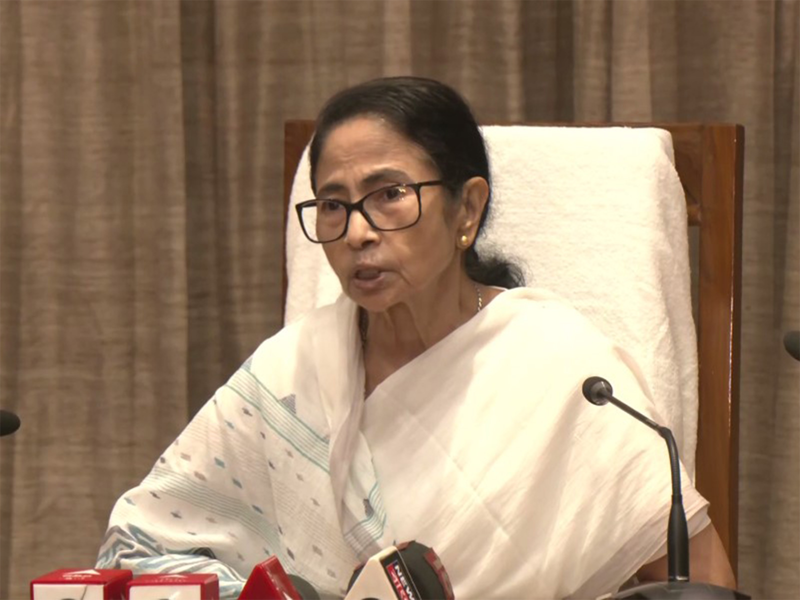 West Bengal CM Mamata Banerjee (File Photo/ANI) West Bengal CM Mamata Banerjee (File Photo/ANI)
