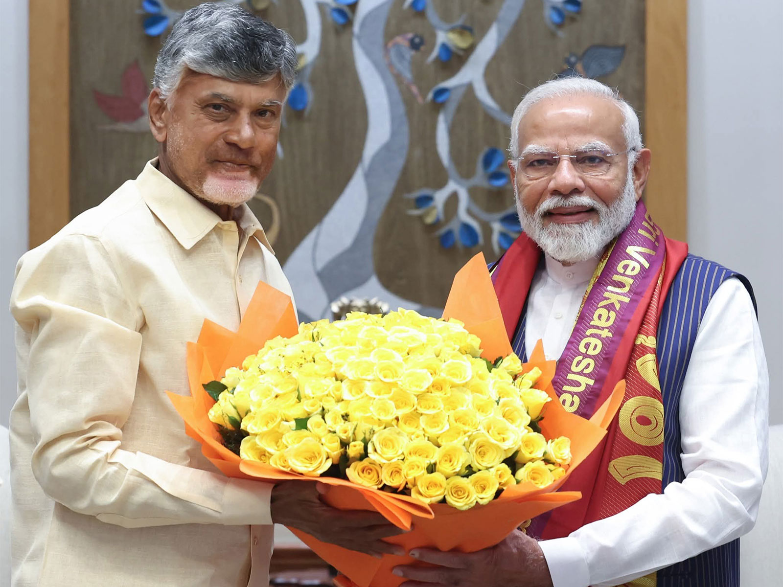 Andhra Pradesh Chief Minister Chandrababu Naidu with Prime Minister Narendra Modi (Photo/@ncbn) Andhra Pradesh Chief Minister Chandrababu Naidu with Prime Minister Narendra Modi (Photo/@ncbn)